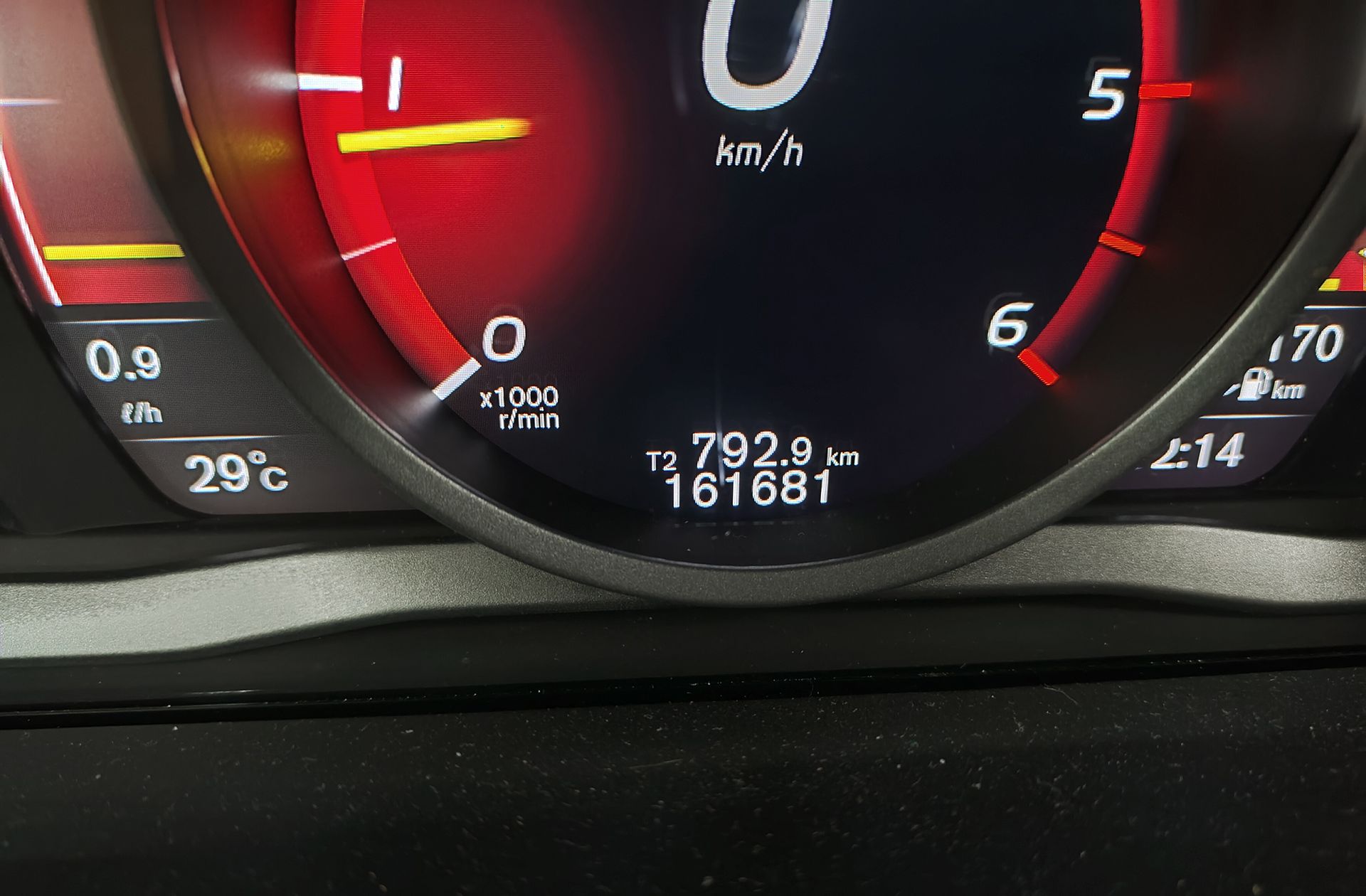 Volvo XC60 D3 Kinetic - foto 9