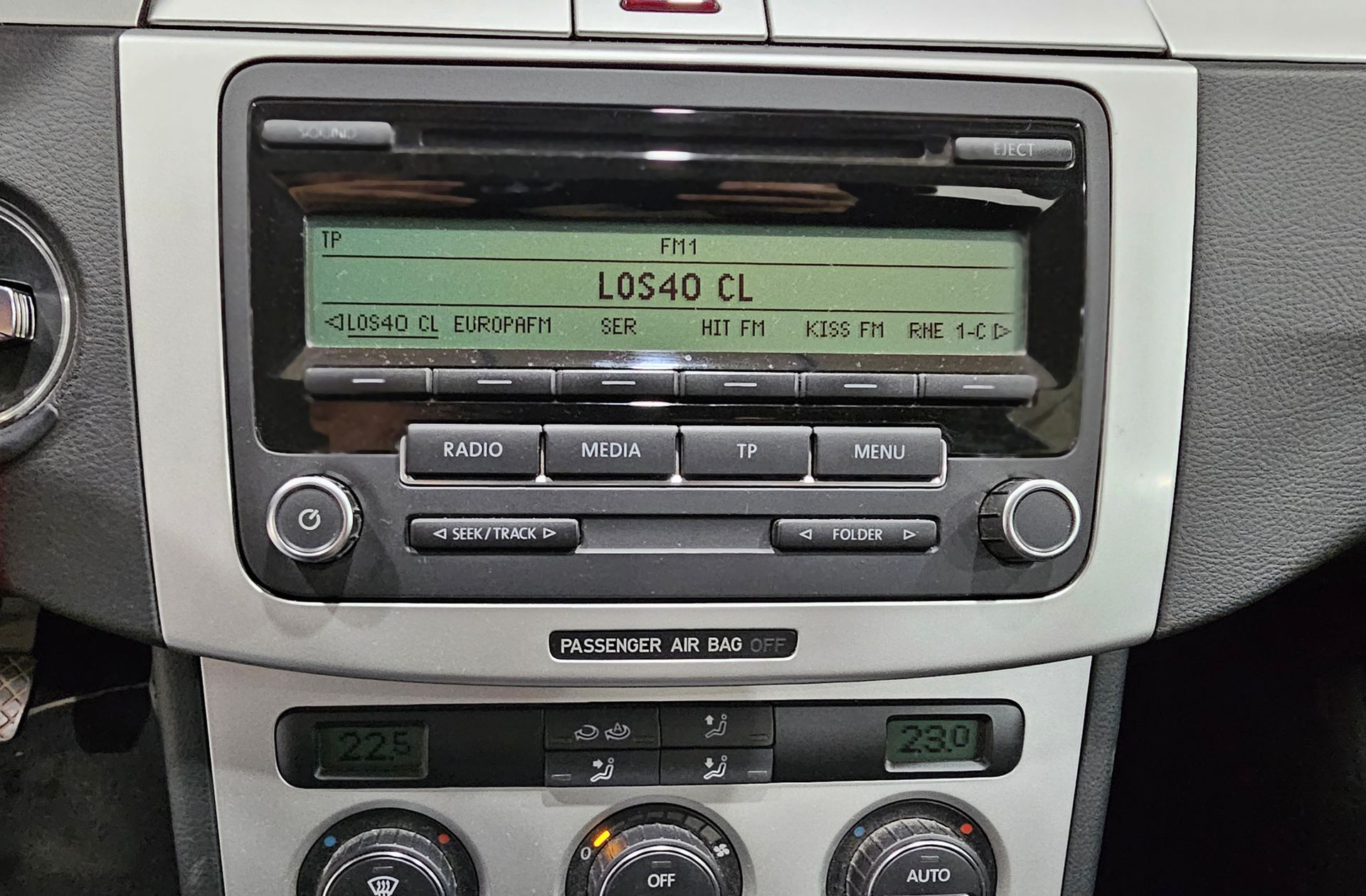 Volkswagen Passat Advance Plus 2.0 TDI DPF - foto 34