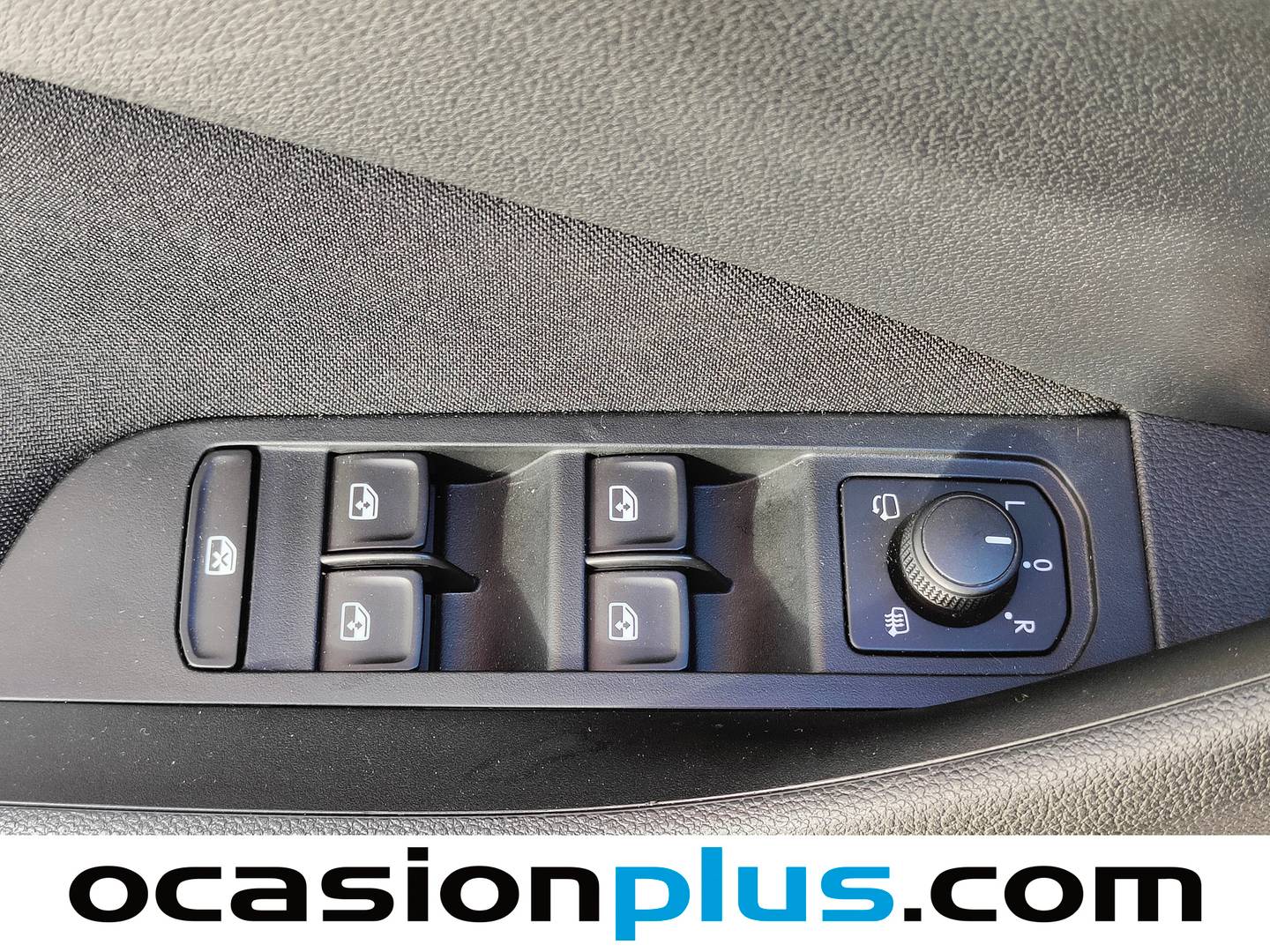 Foto Skoda Kamiq Skoda Kamiq 1.0 TSI Ambition DSG (110 CV)