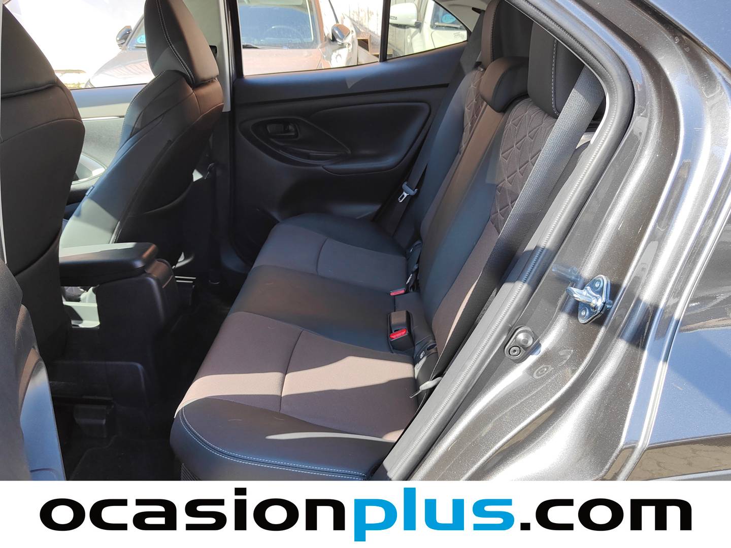 Foto asientos traseros Toyota Yaris Cross Toyota Yaris Cross 130H Style (130 CV)
