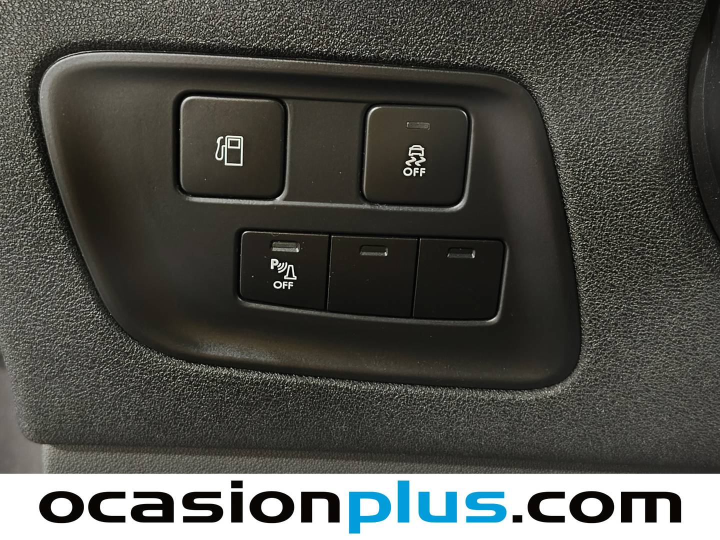 Equipamiento del Citroën C4 Citroën C4 PureTech 110 Live Edition (110 CV)
