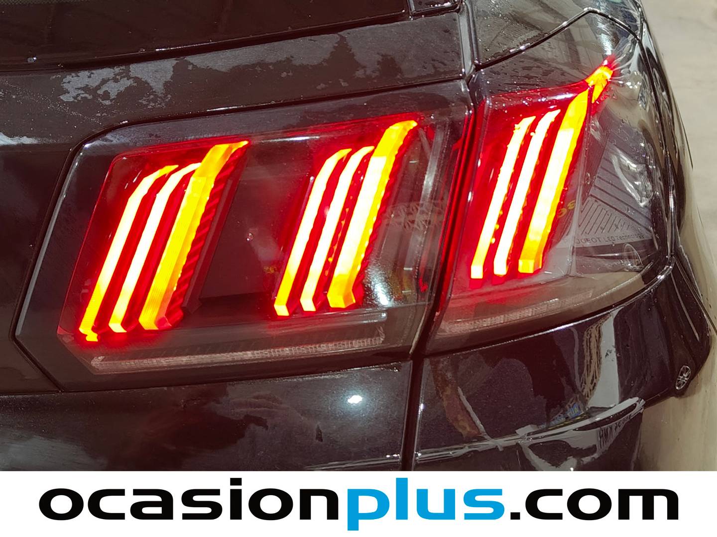 Foto Peugeot 3008 Peugeot 3008 PureTech 130 S&S GT EAT8 (130 CV)