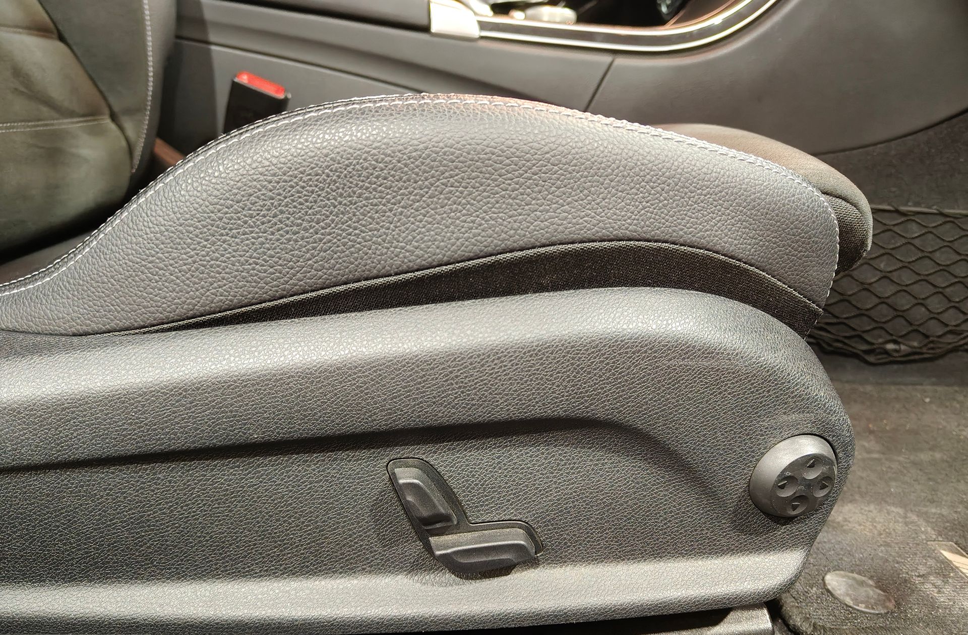 Mercedes-Benz Clase C Coupe 220 d Pack AMG - foto 19