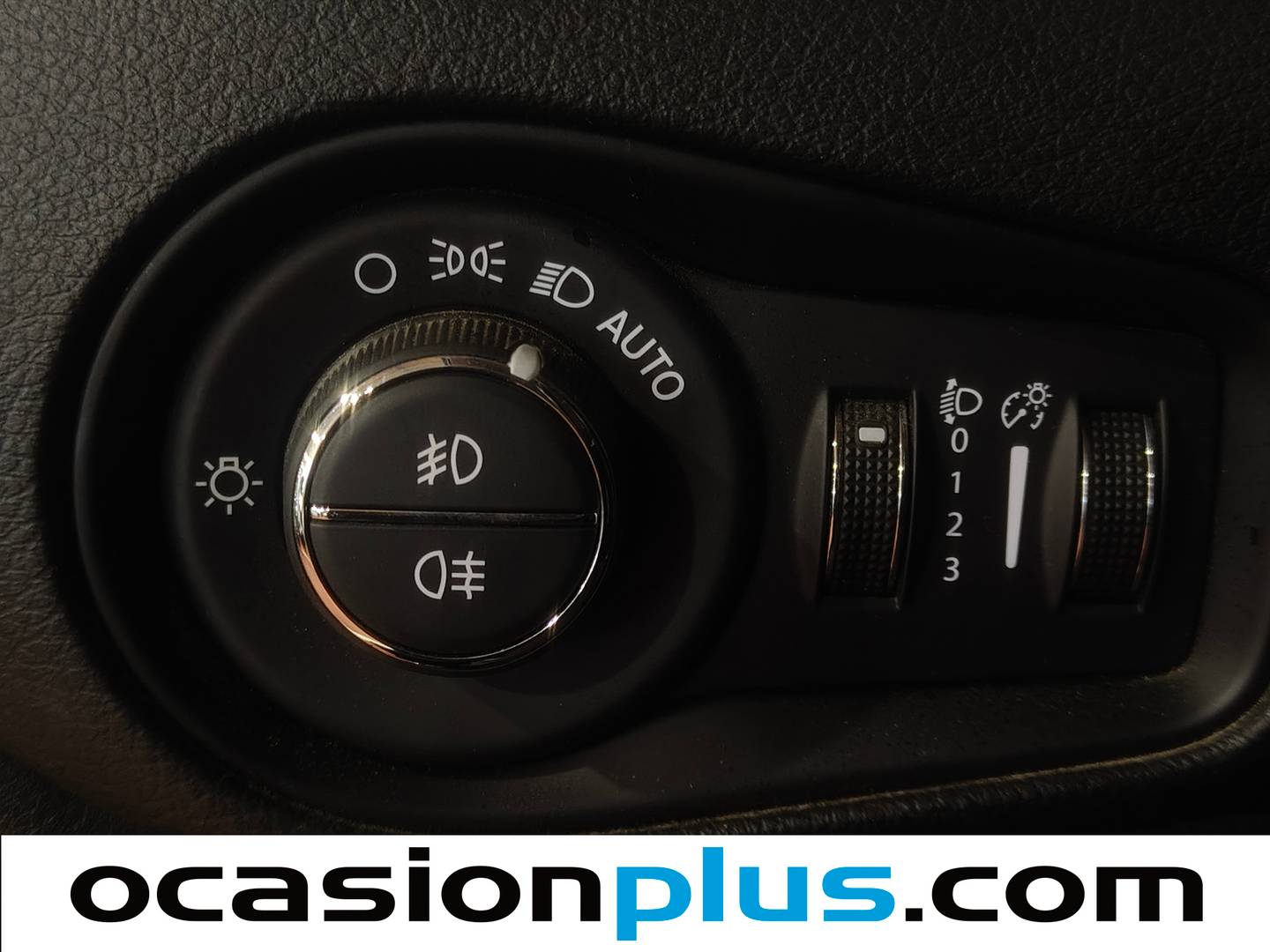 Acabados Jeep Renegade Jeep Renegade 2.0 Multijet Limited Auto 4x4 AD Low (140 CV)