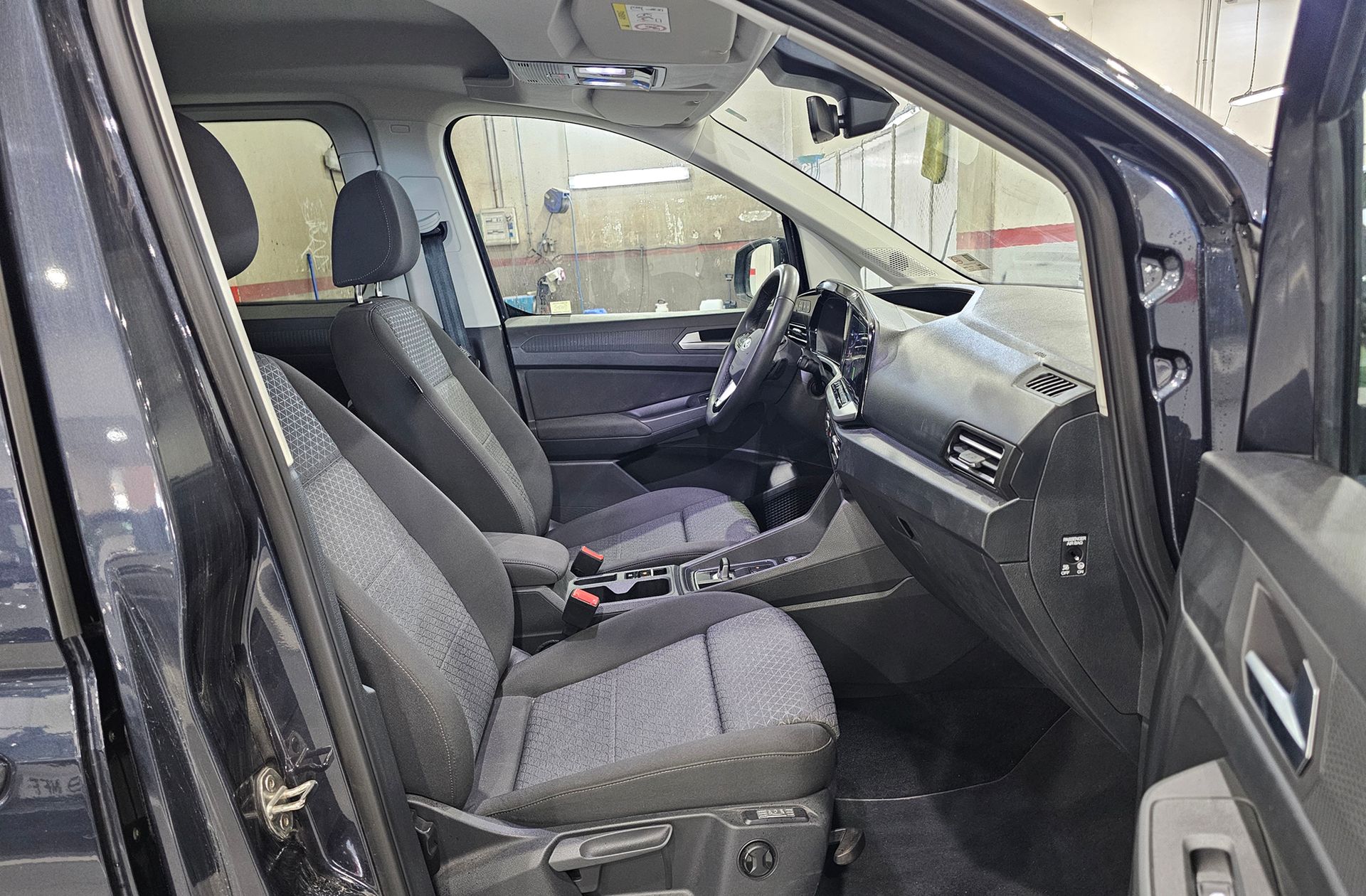 Ford Tourneo Connect 2.0 EcoBlue Titanium 7 plazas - foto 22