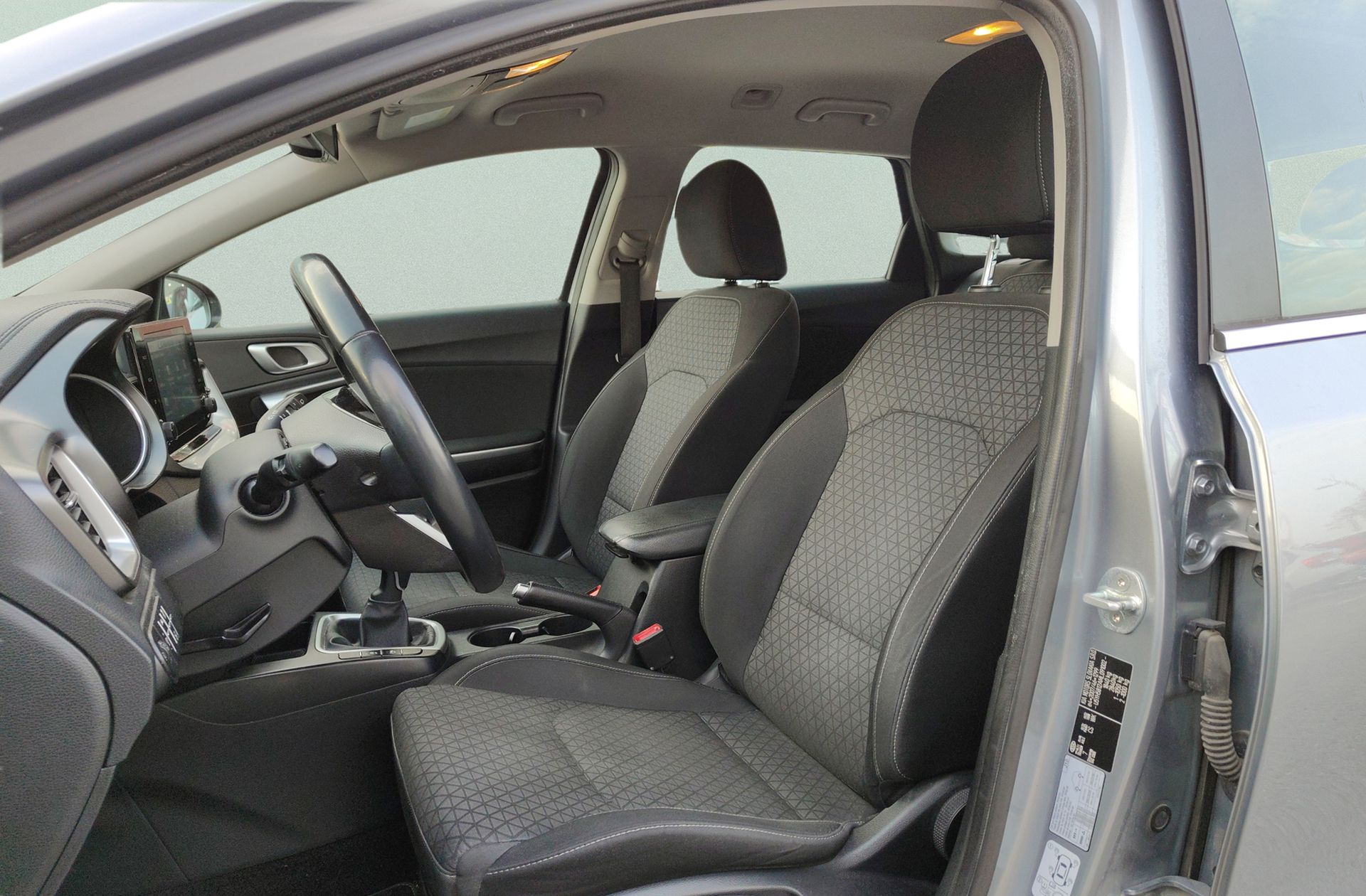 Kia Ceed 1.0 T-GDi Drive - foto 14
