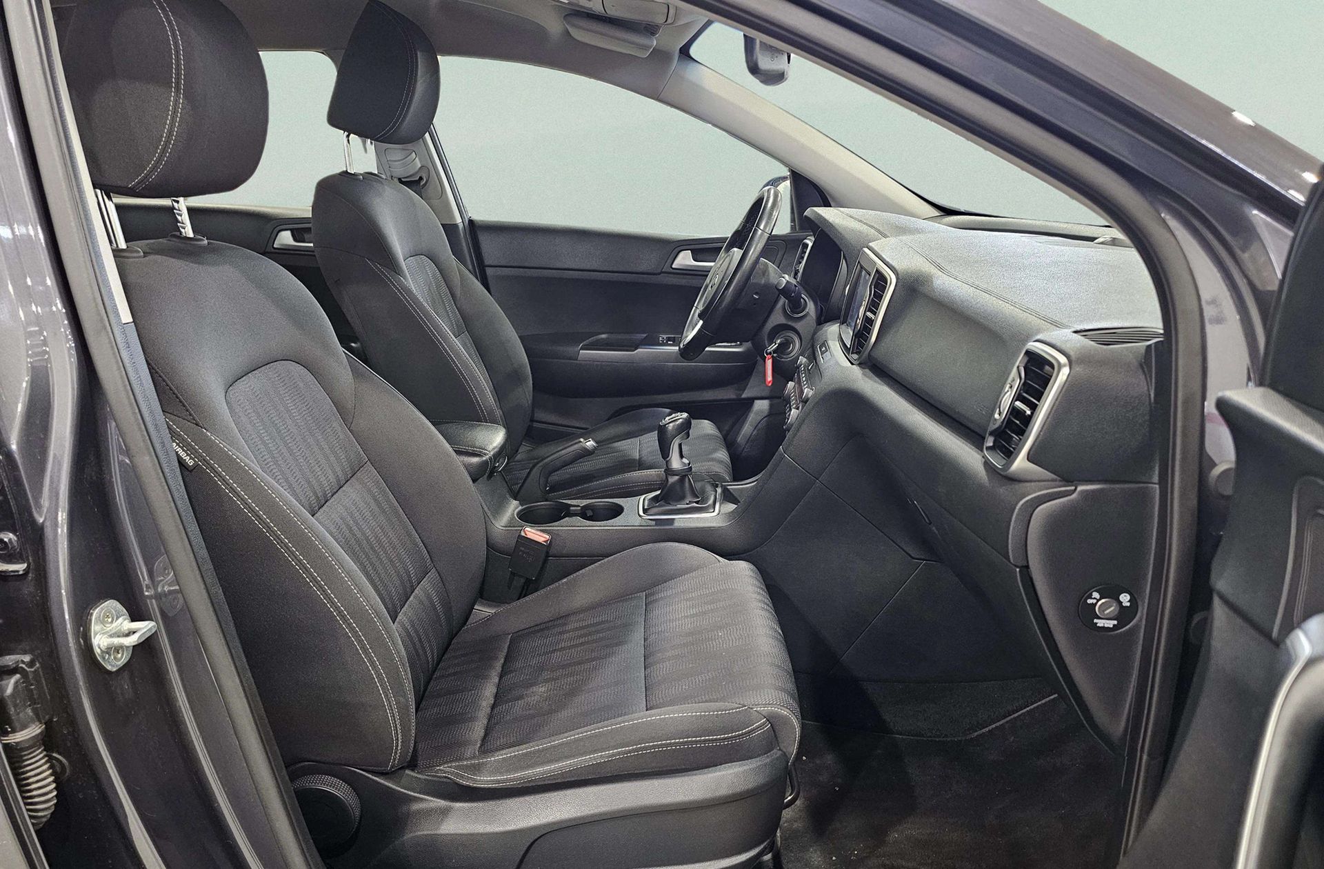 Kia Sportage 1.7 CRDi Business Eco-Dynamic 4x2 - foto 16