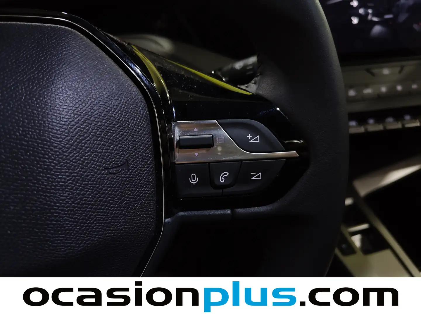 Foto Peugeot 308 Peugeot 308 Allure Hybrid eDCS6 (145 CV)