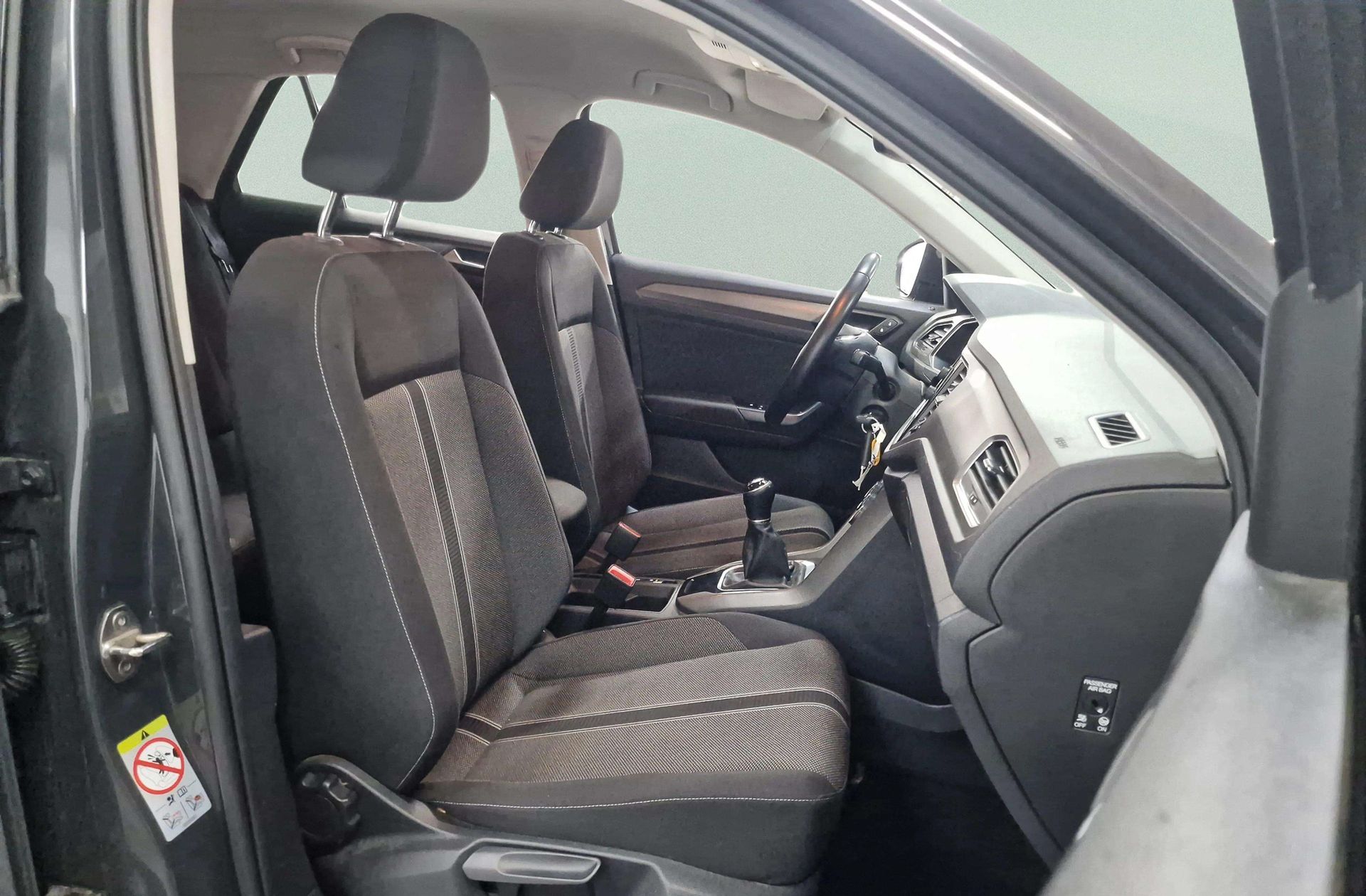 Volkswagen T-Roc Advance 1.0 TSI - foto 19