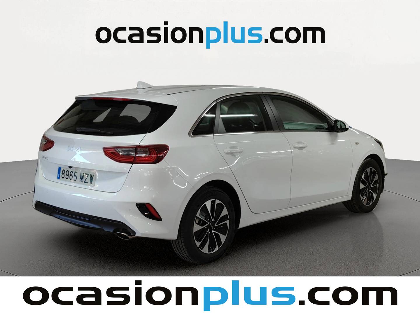 Foto trasera KIA Ceed KIA Ceed 1.0 T-GDI Drive (100 CV) izquierda
