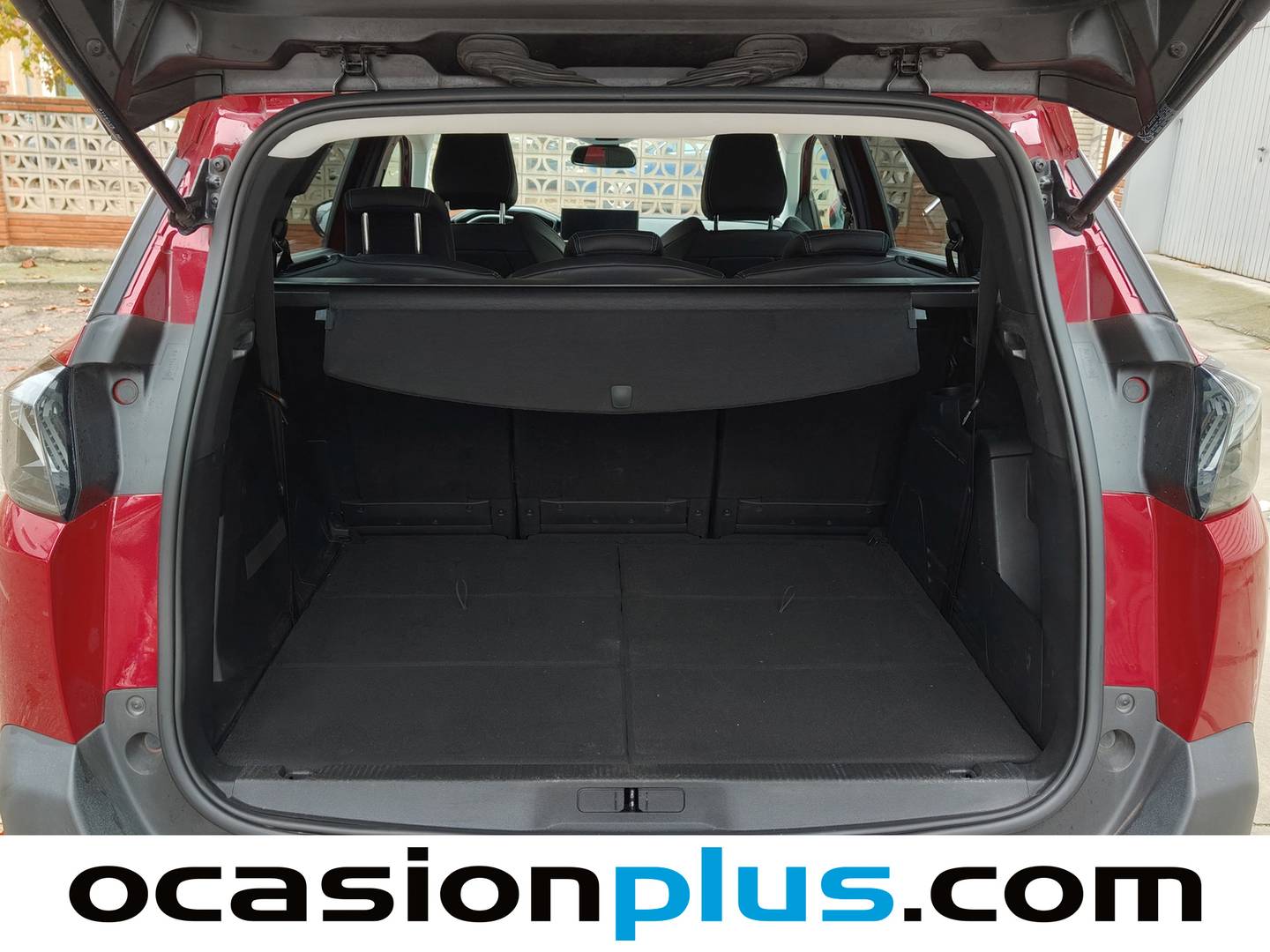 Foto Peugeot 5008 Peugeot 5008 BlueHDi 130 S&S Allure EAT8 (130 CV) 7 Plazas siete plazas