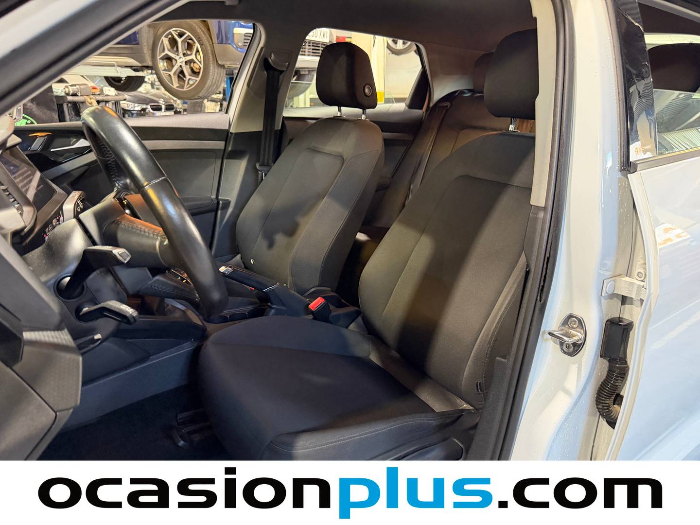 Foto asientos delanteros Audi A1 Audi A1 Sportback Advanced 25 TFSI (95 CV)