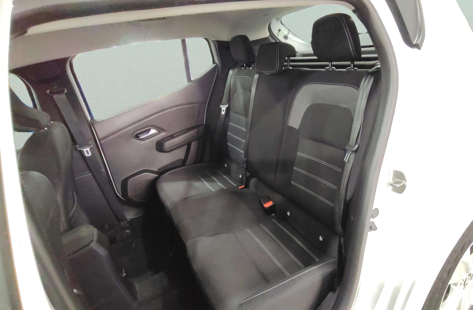 Dacia Sandero Comfort TCe - foto 9