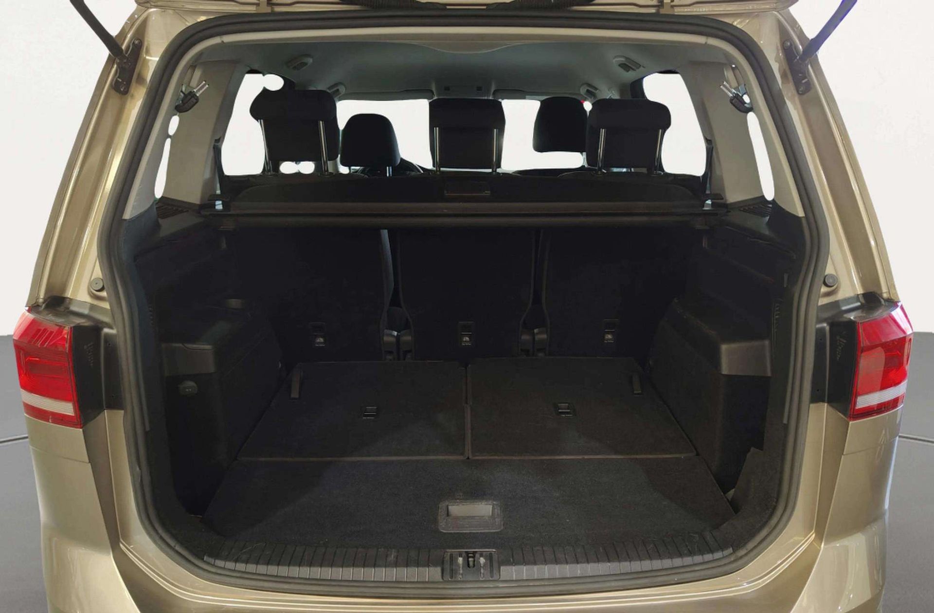Volkswagen Touran 1.2 TSI BMT Edition 7 plazas - foto 13