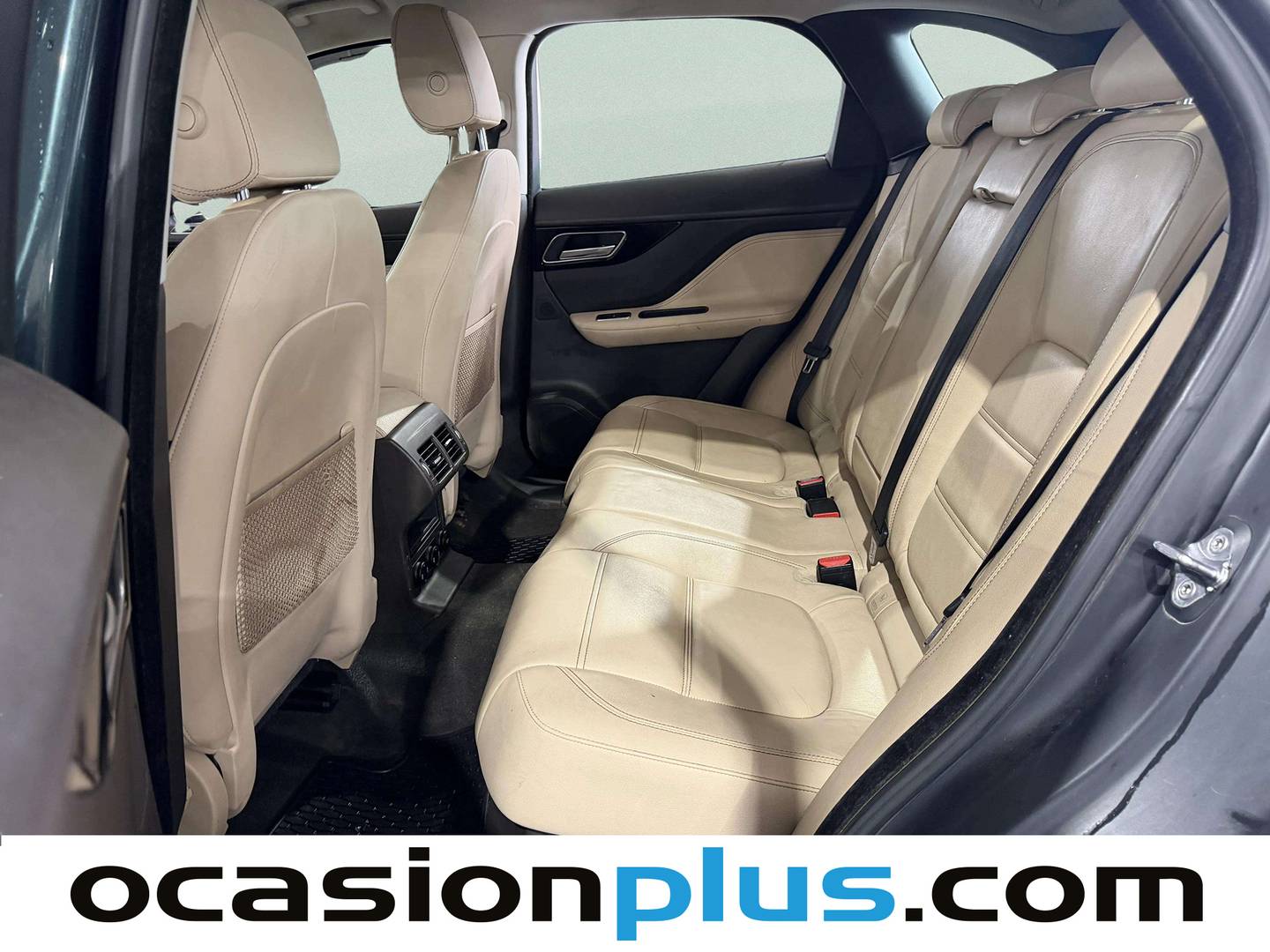 Foto Jaguar F-Pace Jaguar F-PACE 2.0L i4D Prestige AWD (180 CV)