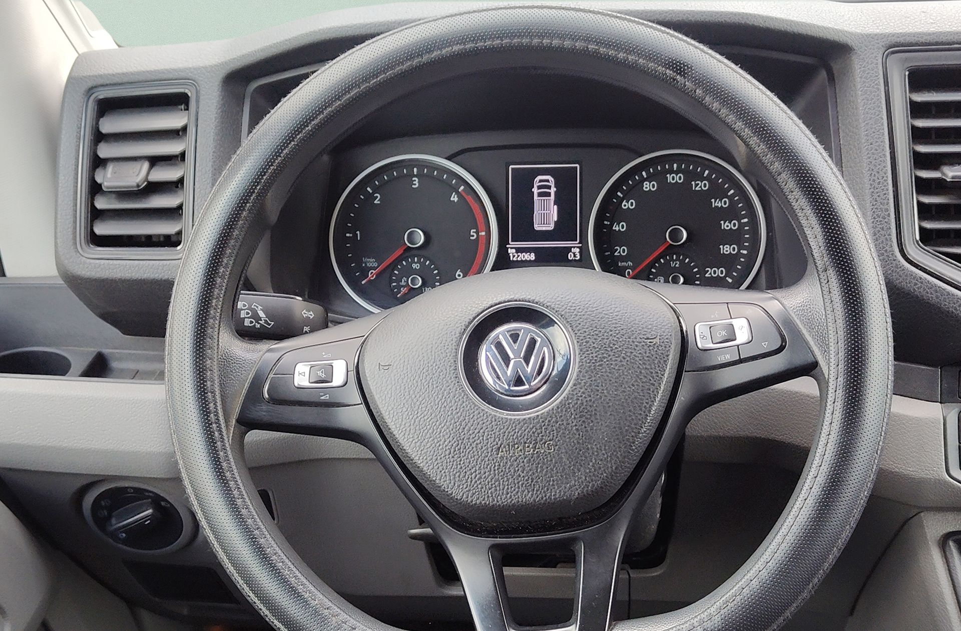 Volkswagen Crafter 30 Furgón Batalla Media TN 2.0 TDI 3 plazas - foto 39