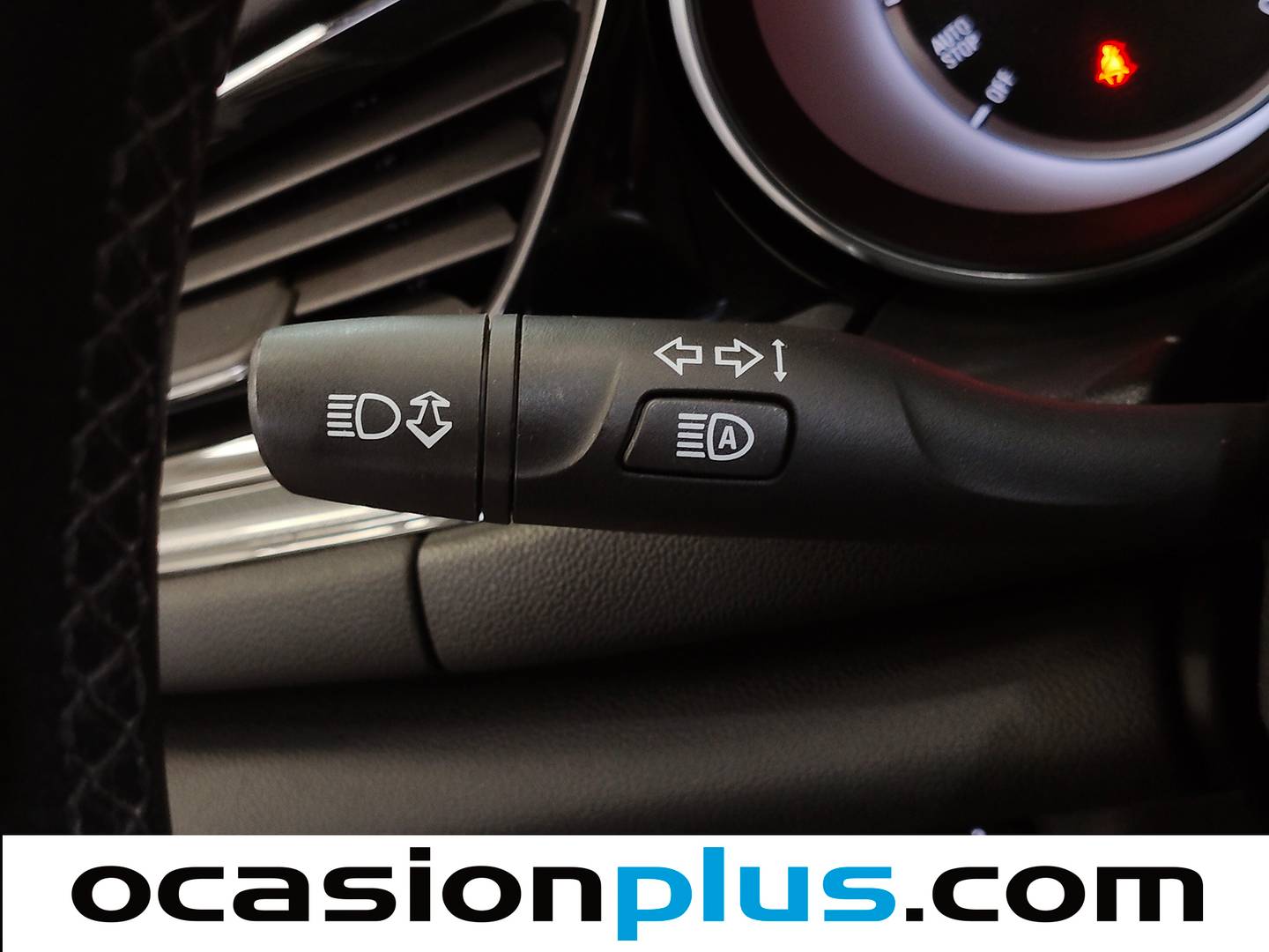 Foto Opel Insignia Opel Insignia Sports Tourer 1.6 CDTI S&S ecoTEC Selective (136 CV)