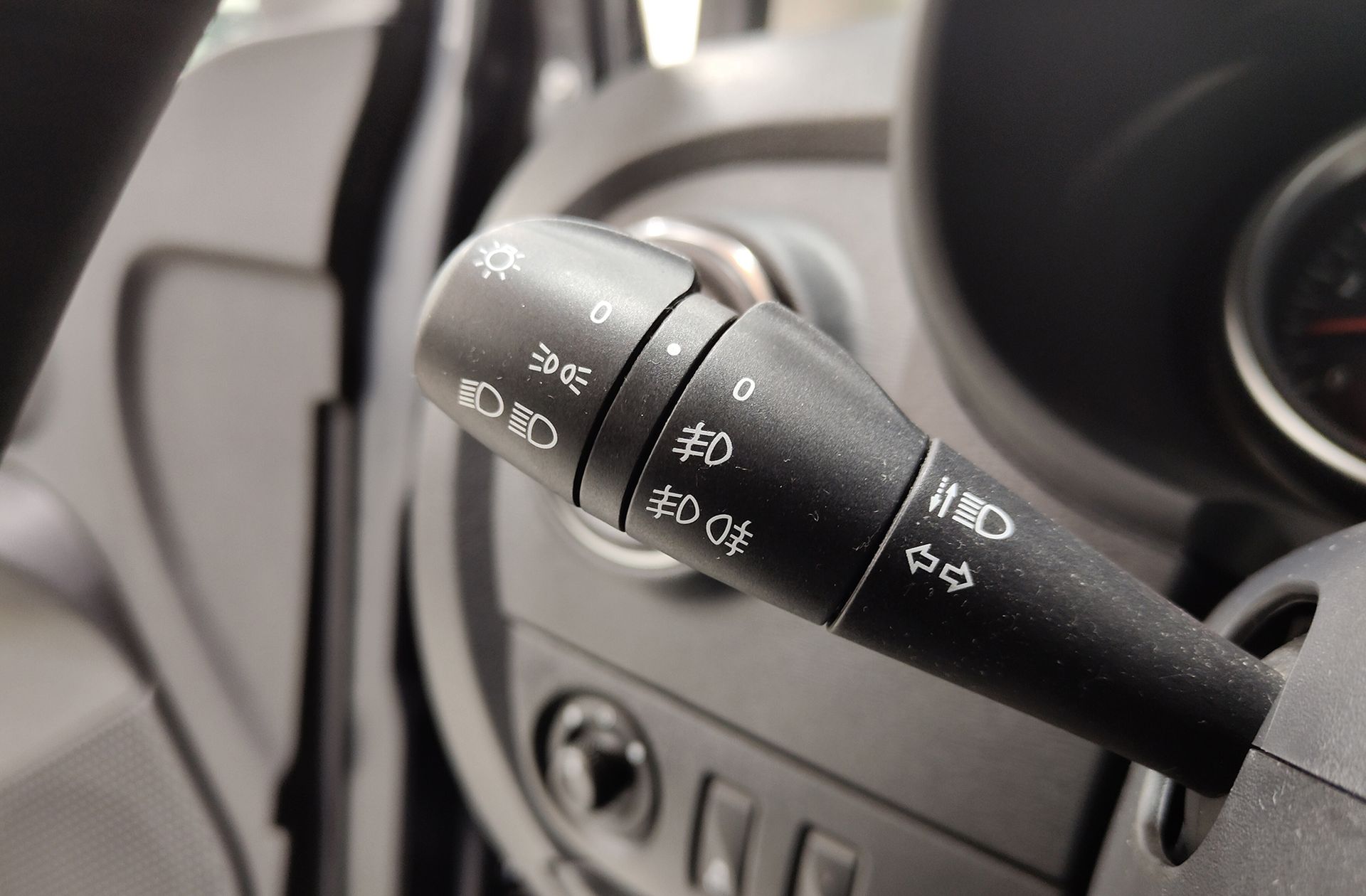 Dacia Lodgy Laureate TCe - foto 32