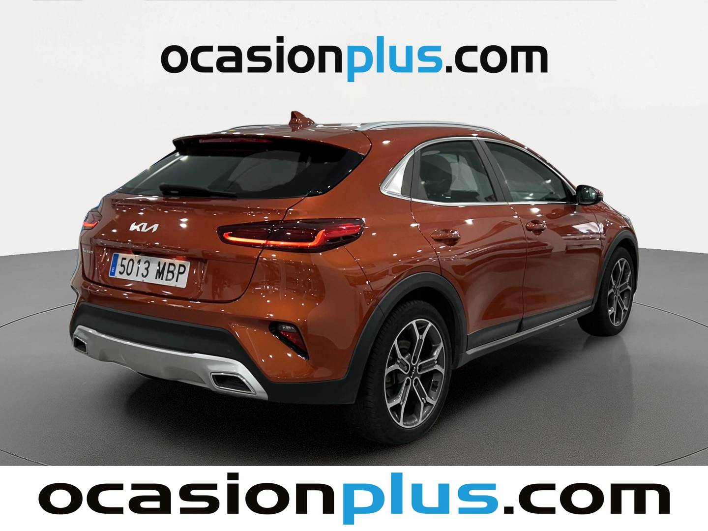 Foto trasera KIA XCeed KIA XCeed 1.0 T-GDi Tech (120 CV) derecha