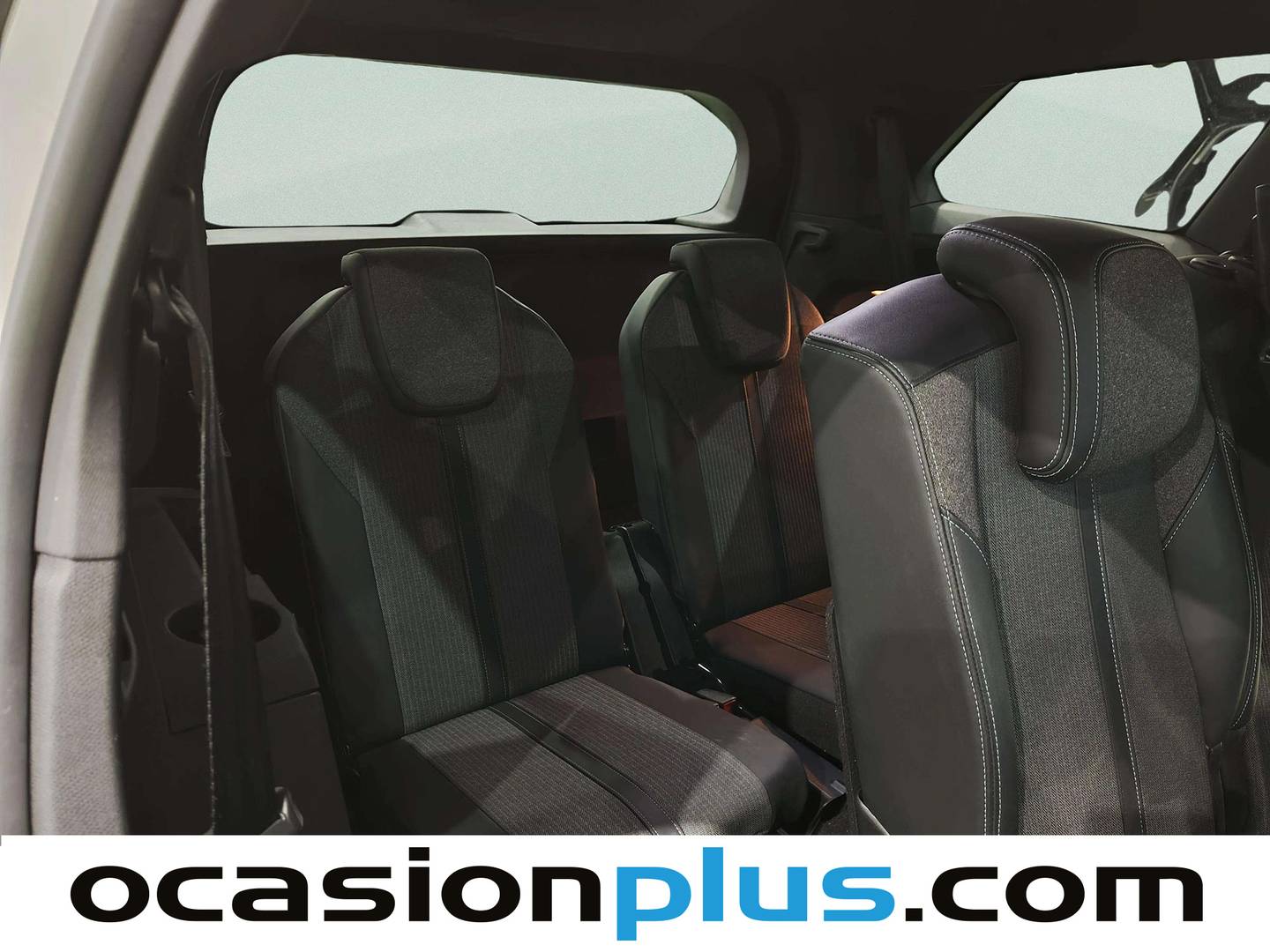 Extras y acabados del Peugeot 5008 Hybrid Peugeot 5008 Hybrid 1.2 Allure Pack eDCS6 (136 CV) 7 plazas