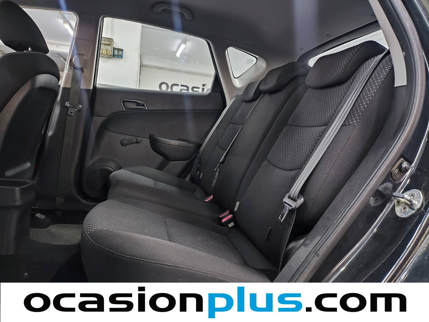 Foto asientos traseros Hyundai i30 Hyundai i30 1.4 CVVT Classic GL (109 CV)