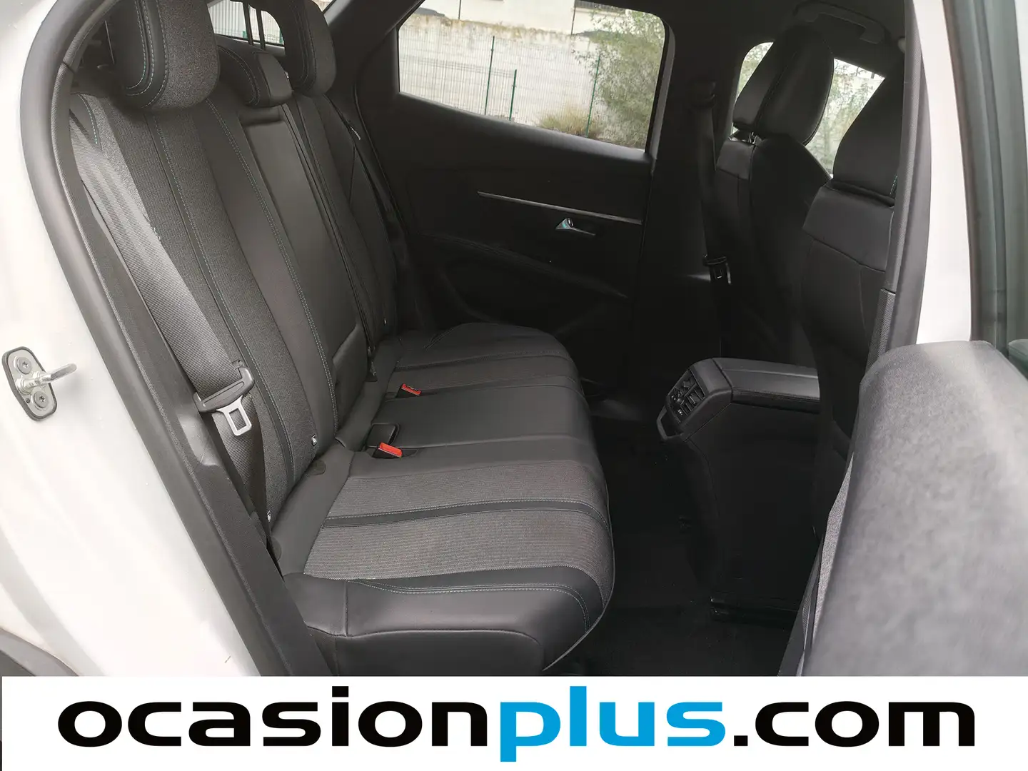 Foto Peugeot 3008 Peugeot 3008 PureTech 130 S&S Allure Pack (130 CV)