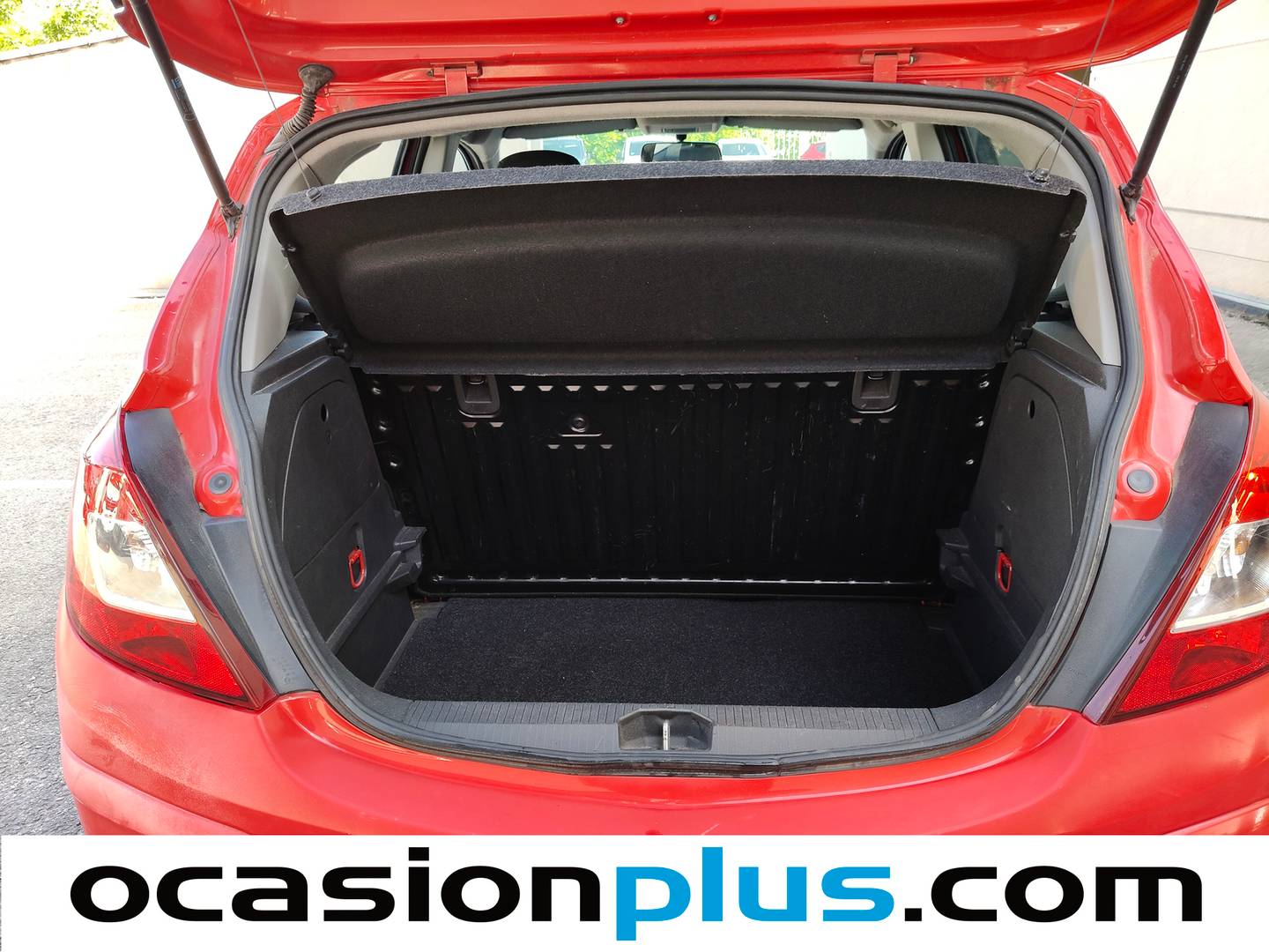 Fotos maletero Opel Corsa Opel Corsa 1.2 Essentia (85 CV)