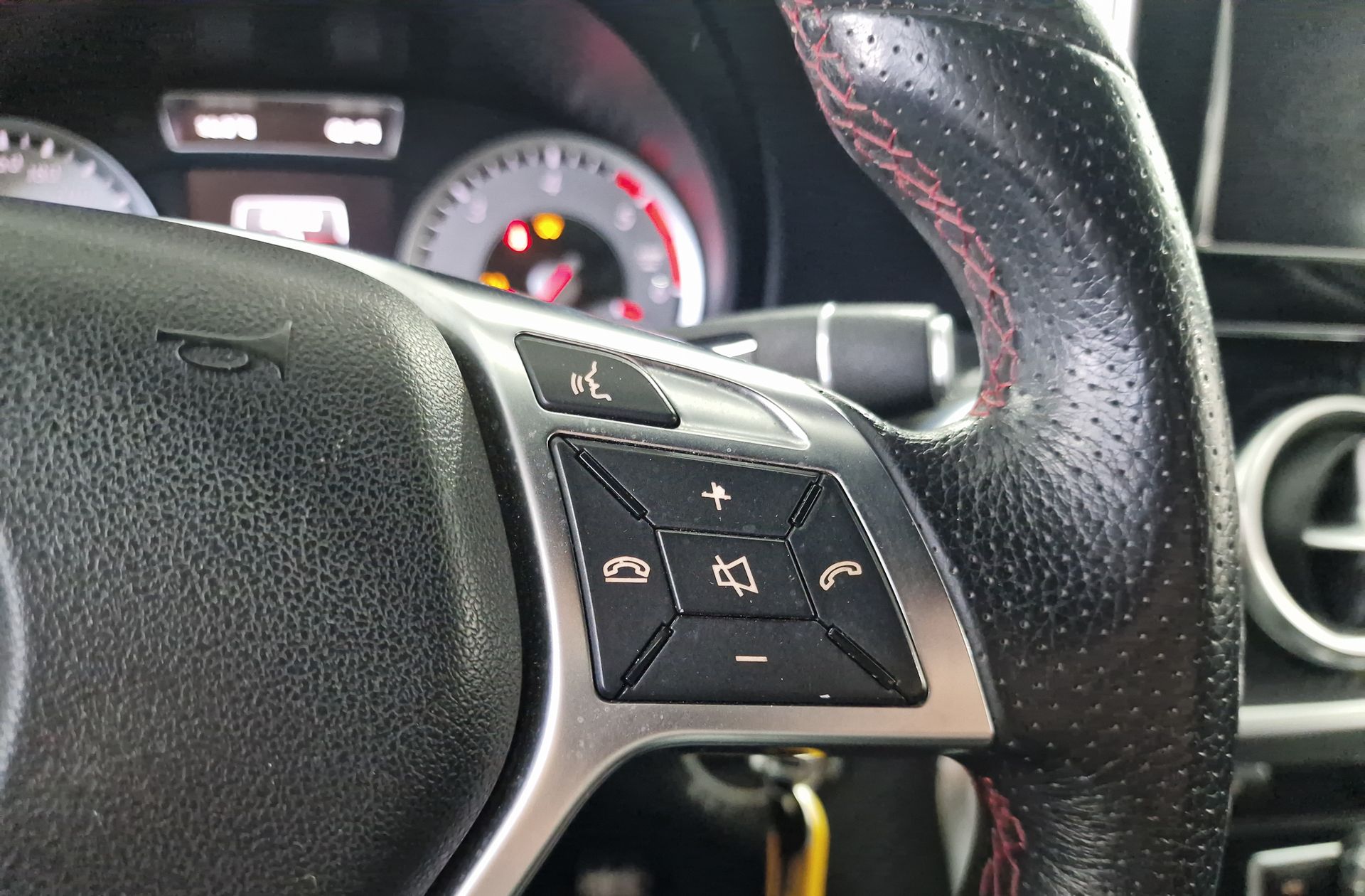 Mercedes-Benz Clase A 180 CDI AMG Line - foto 30