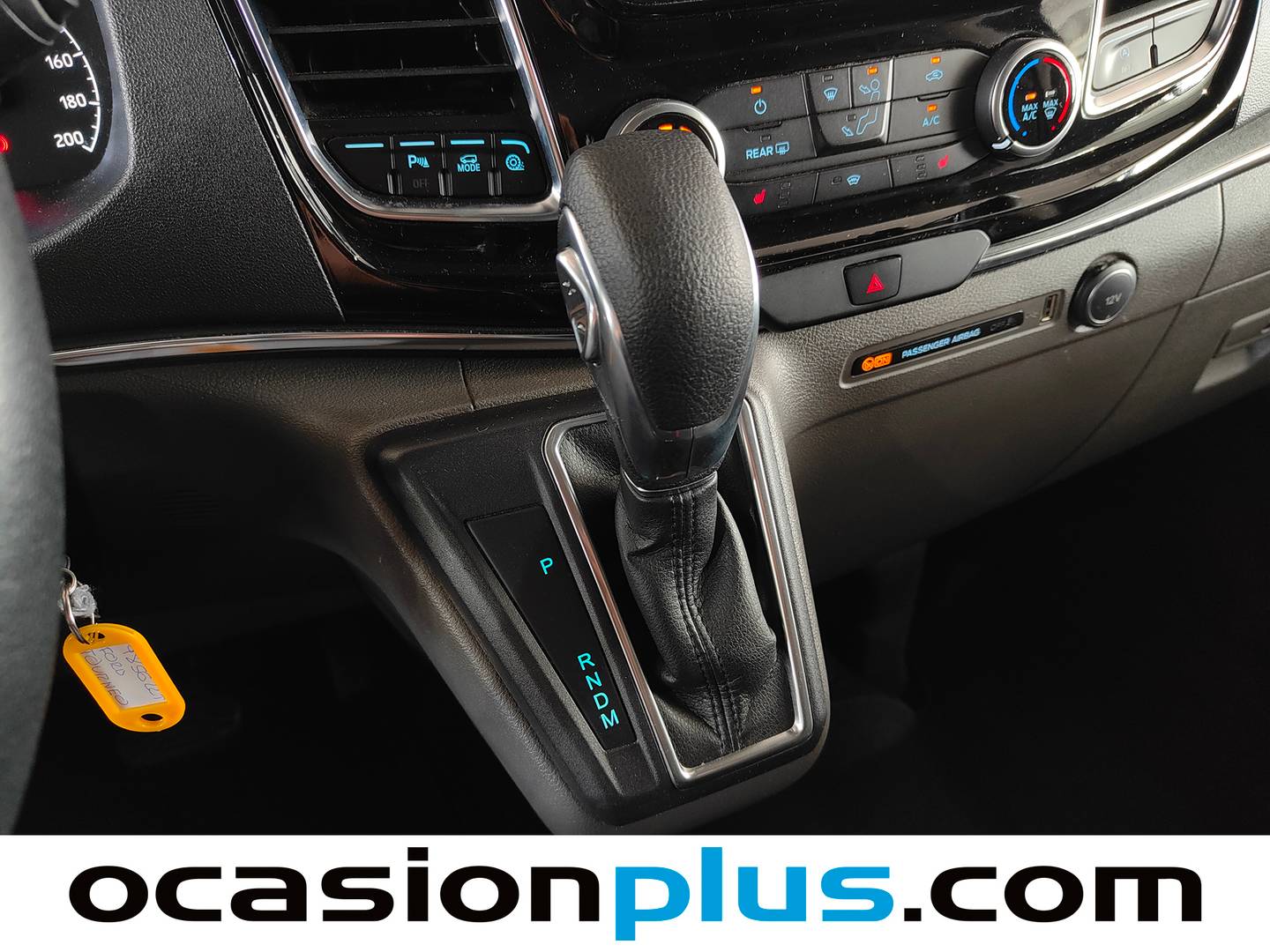 Ford Tourneo Custom Ford Tourneo Custom 2.0 Ecoblue L1 Titanium Auto (130 CV) 9 Plazas de segunda mano