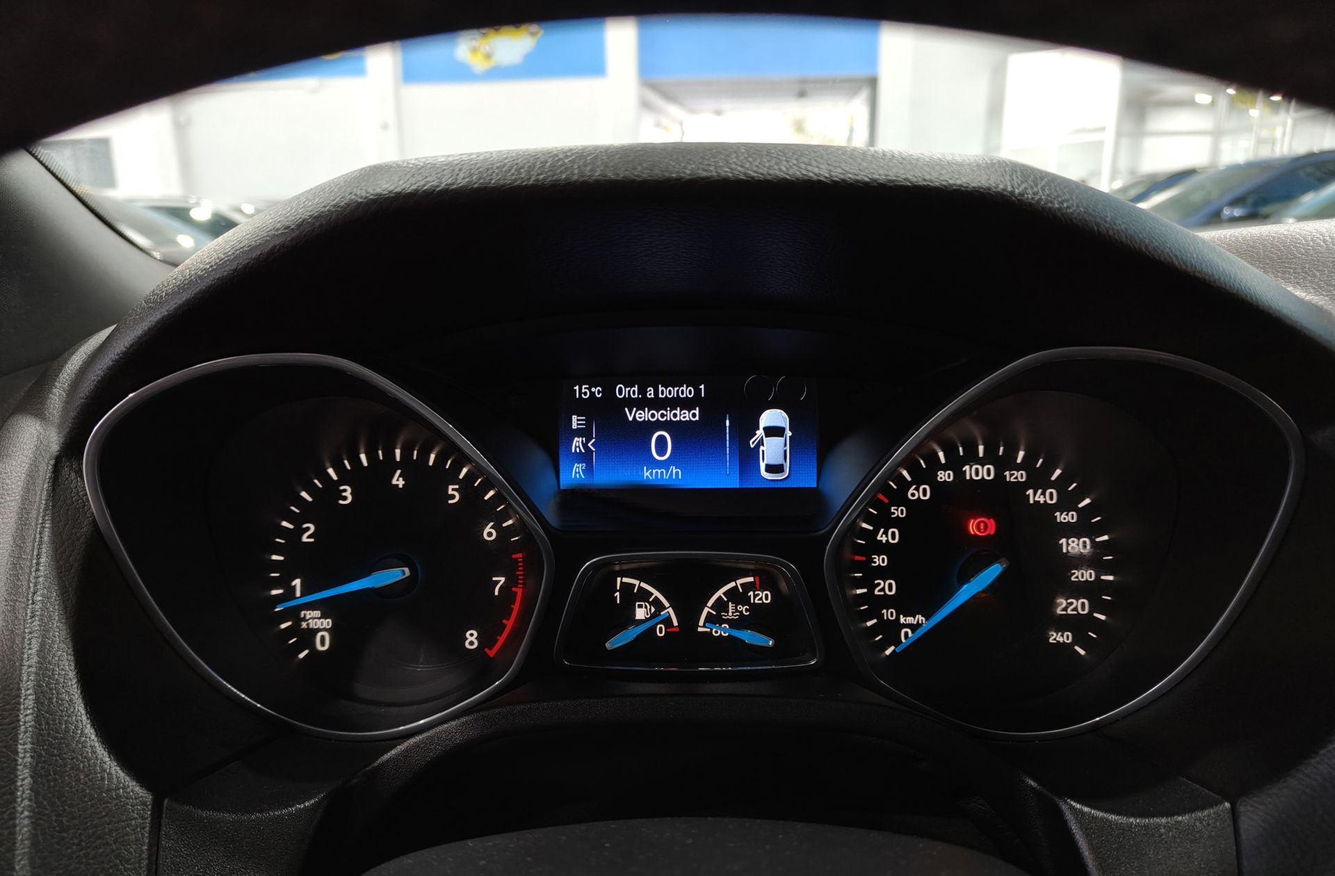 Ford Focus 1.0 EcoBoost ST-Line - foto 22