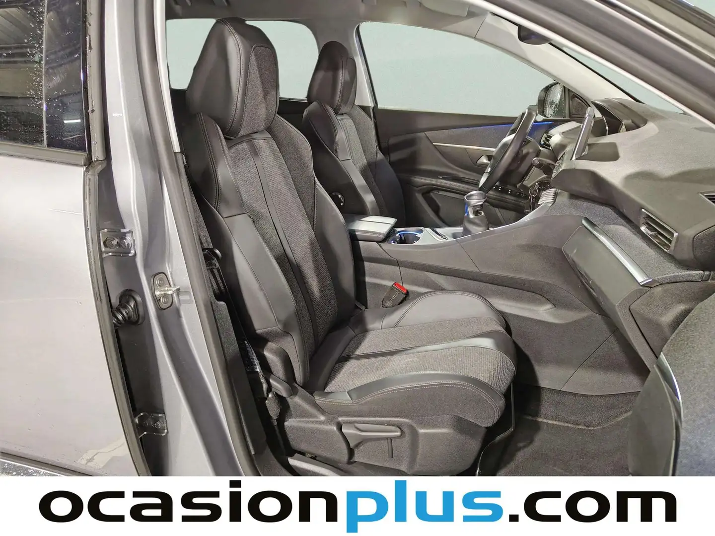 Foto Peugeot 5008 Peugeot 5008 BlueHDi 130 S&S Allure (130 CV) 7 Plazas