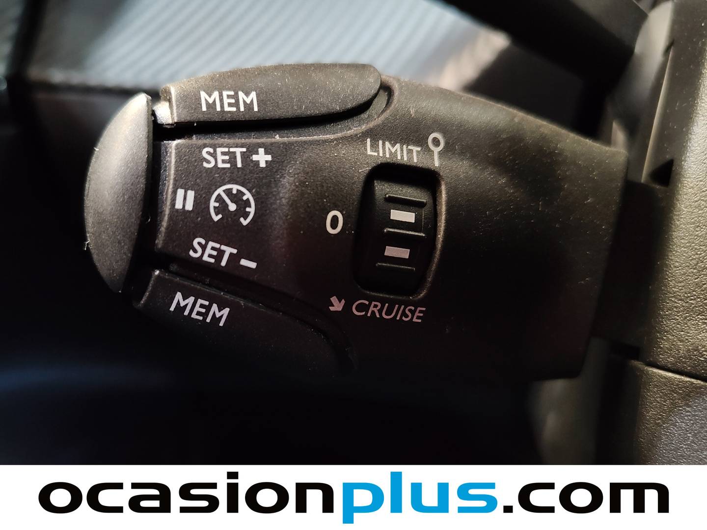 Acabados Peugeot 2008 Peugeot 2008 BlueHDi 110 S&S Active (110 CV)