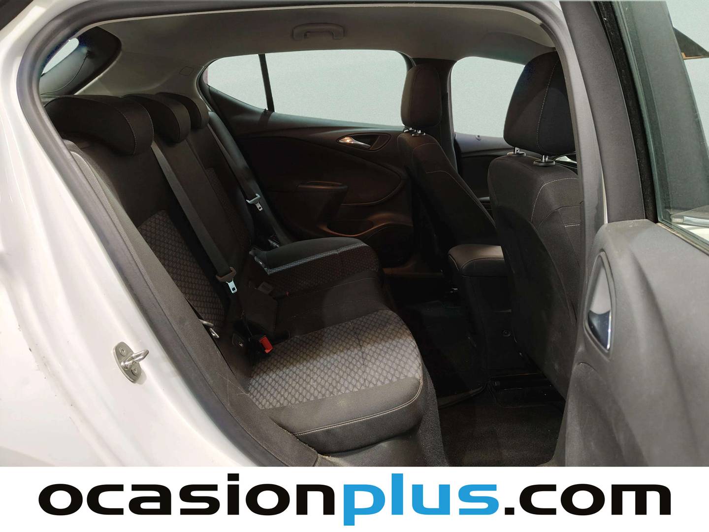 Opel Astra Opel Astra 1.6 CDTi Business + (110 CV) diésel