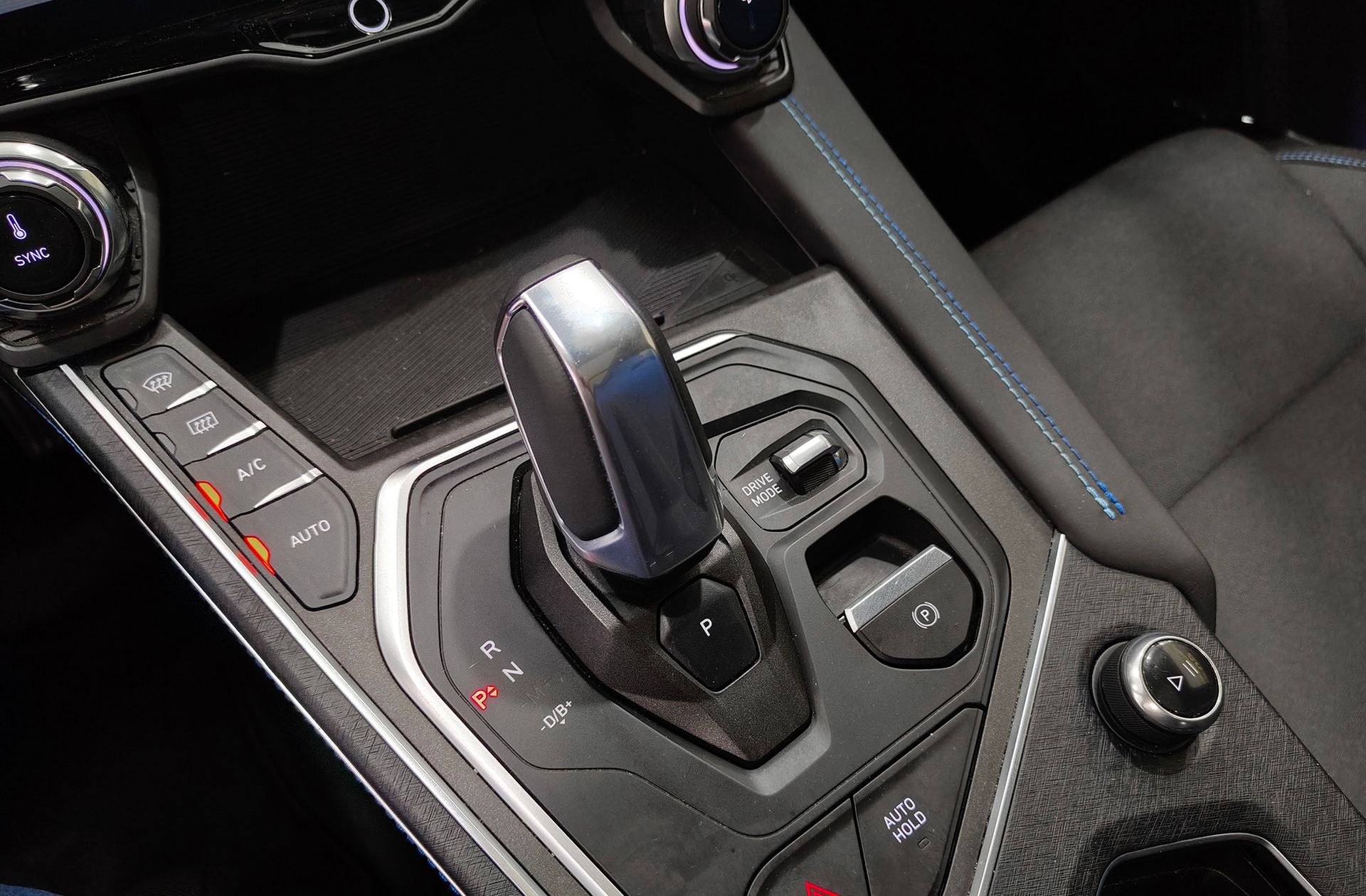 Lynk & Co 01 1.5 PHEV - foto 5