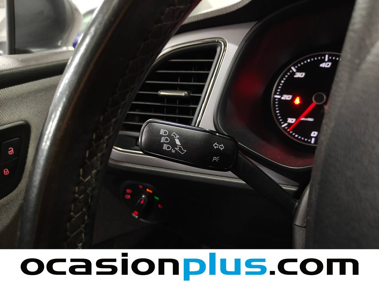 Seat León SEAT León ST 1.6 TDI S&S Style Advanced Nav (115 CV) de ocasión