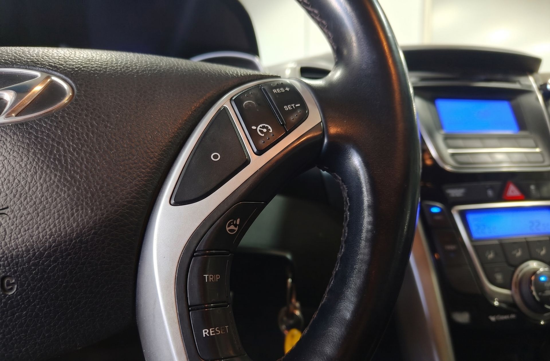 Hyundai i30 1.6 CRDi Tecno S - foto 24