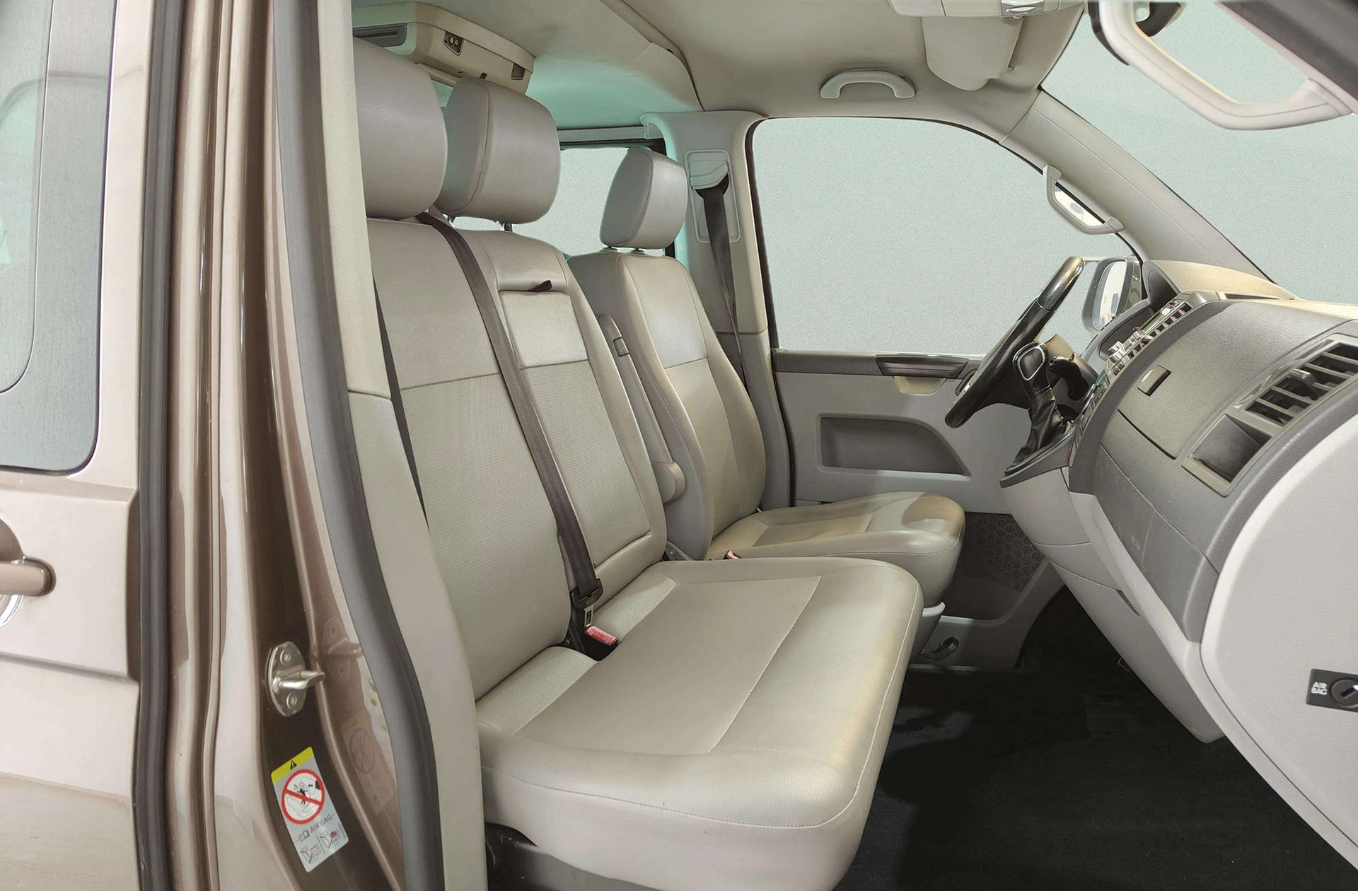 Volkswagen Caravelle Comfortline Batalla Corta 2.0 BiTDI 4Motion DSG 9 plazas - foto 14