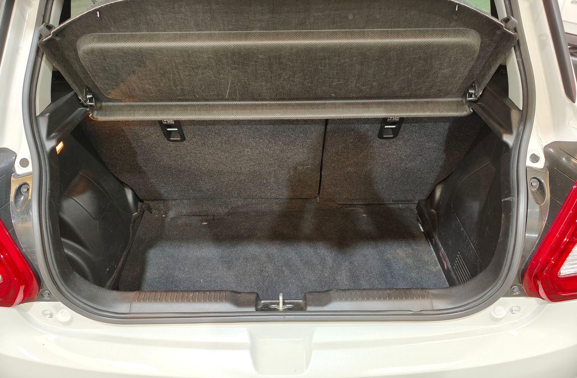 Suzuki Swift 1.2 GLE - foto 15