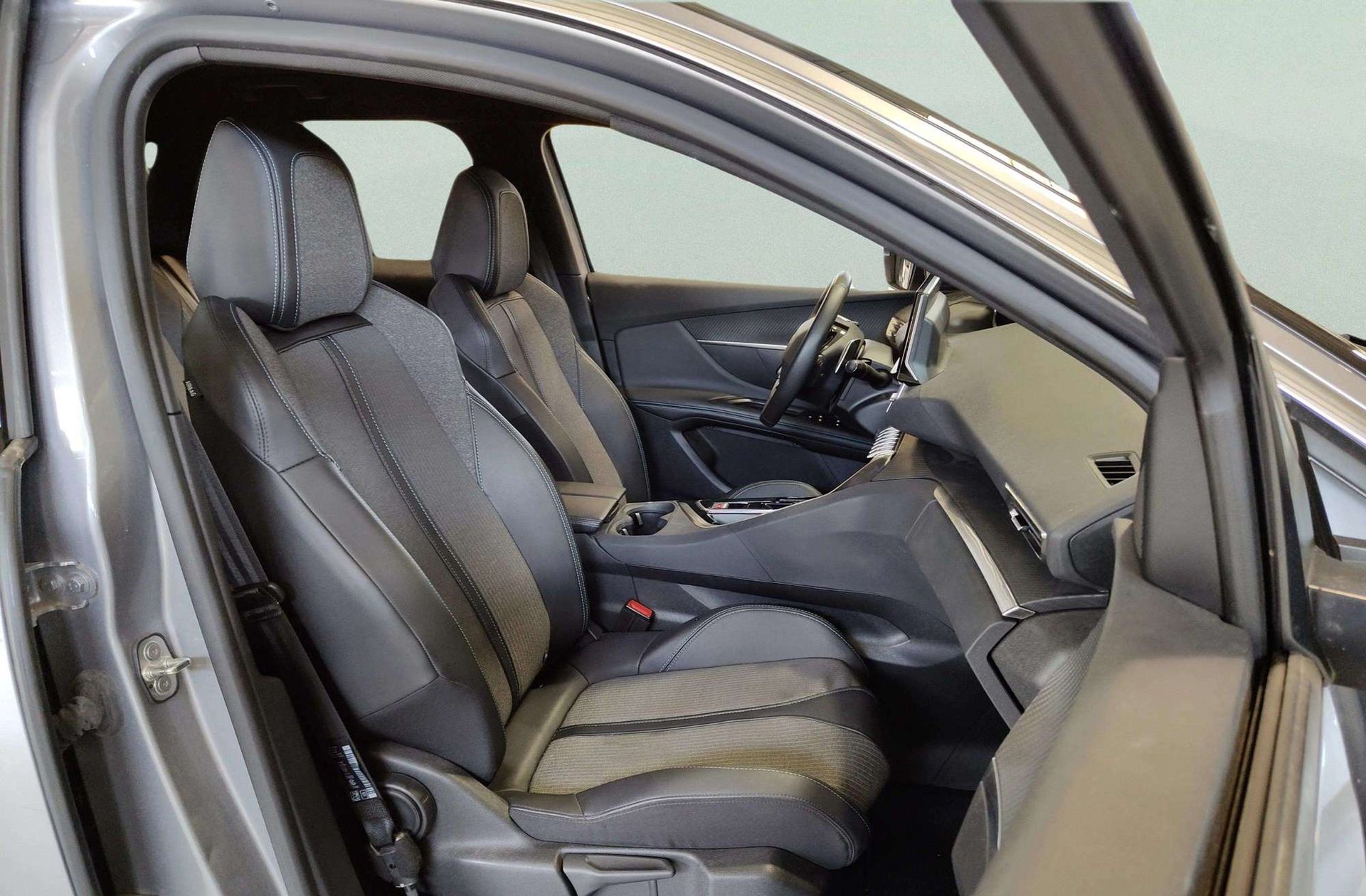 Peugeot 3008 136 Allure Pack eDCS6 - foto 18