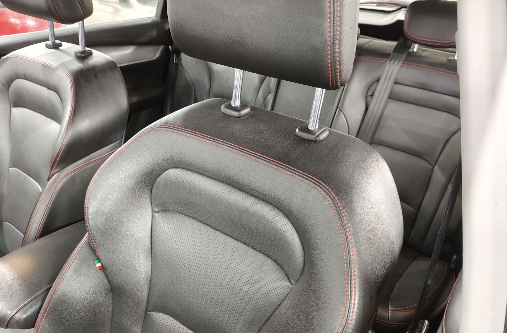 SWM G01 1.5T Luxury - foto 12