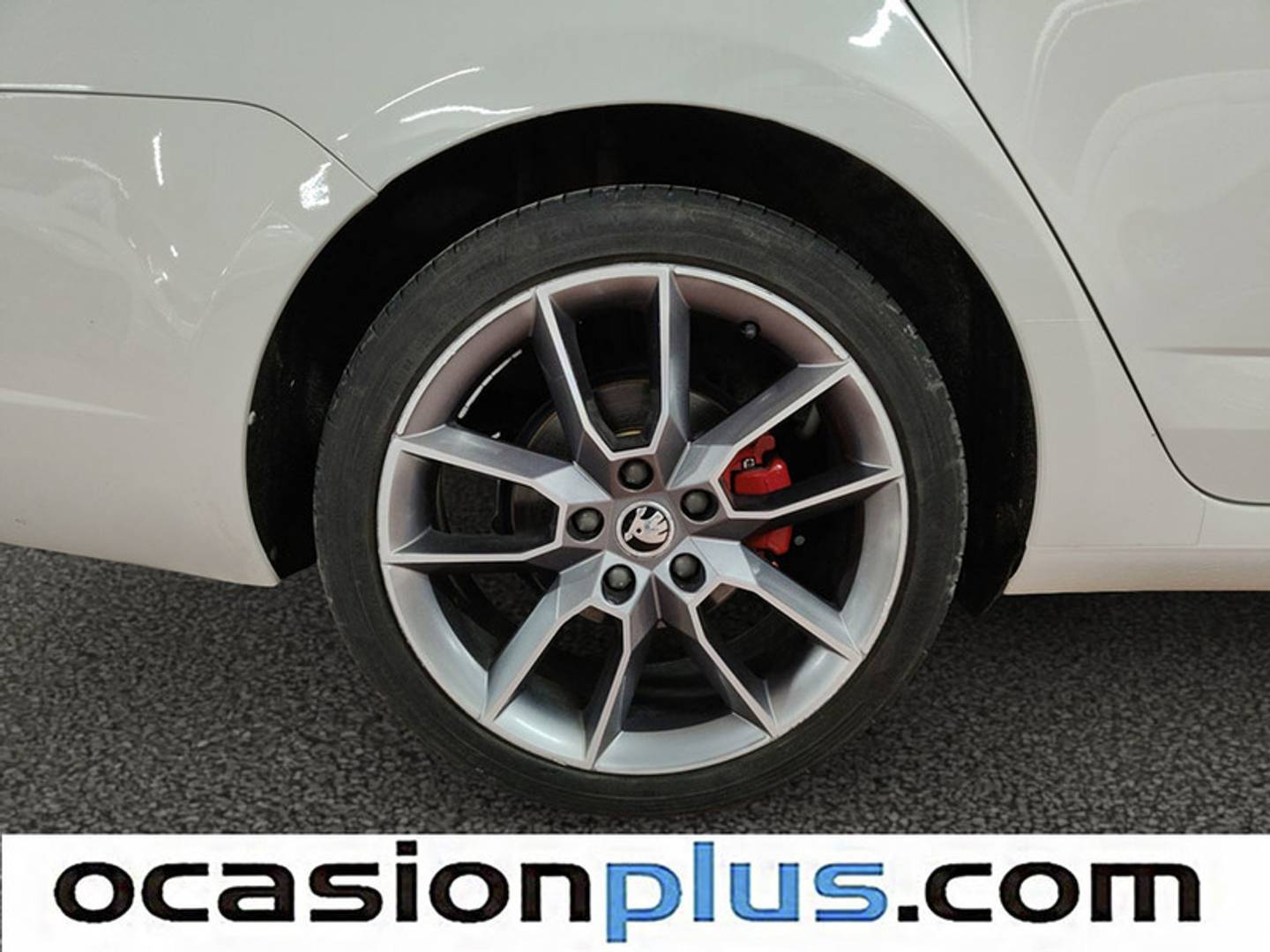 Foto Skoda Octavia Skoda Octavia Combi 2.0 TDI RS (184 CV) DSG