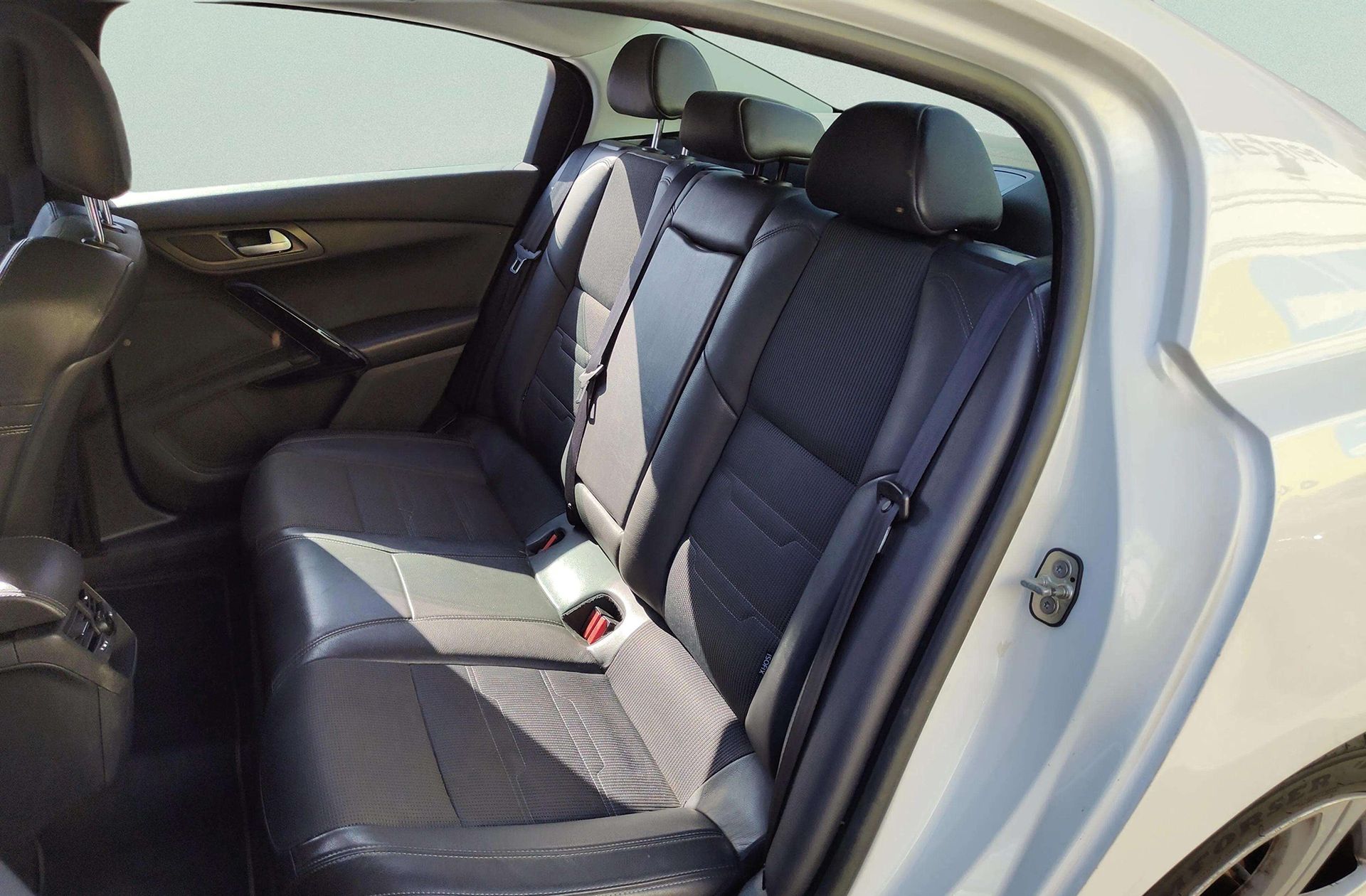 Peugeot 508 2.2 HDi GT - foto 14