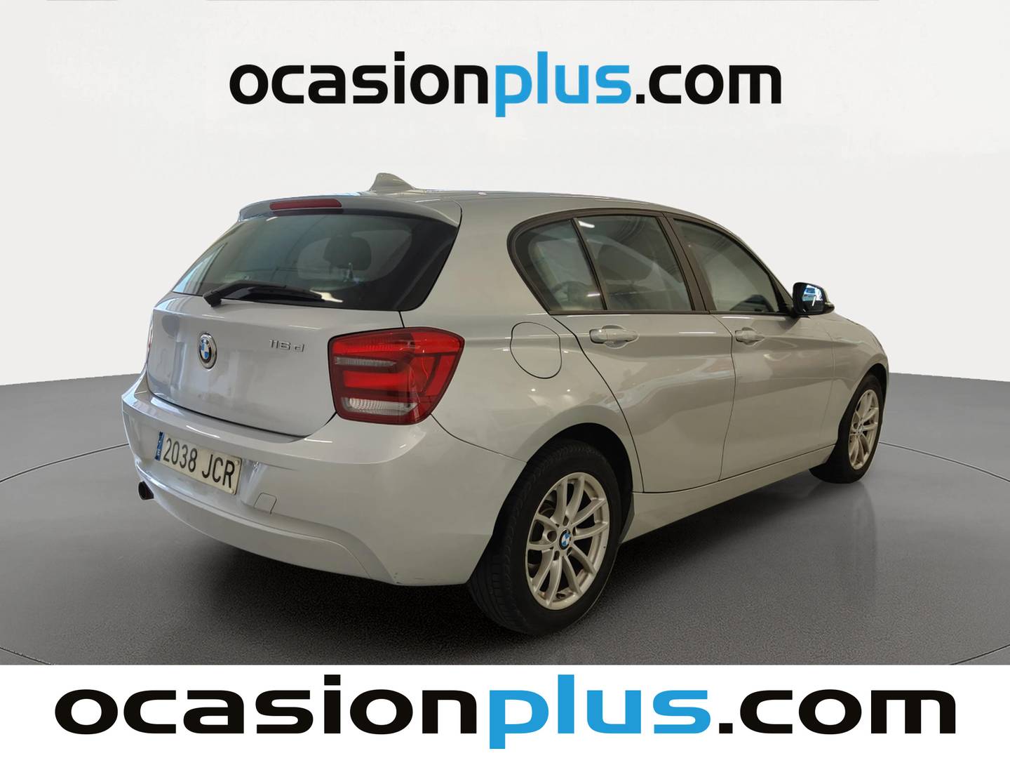 Foto trasera BMW Serie 1 BMW Serie 1 116d (116 CV) derecha