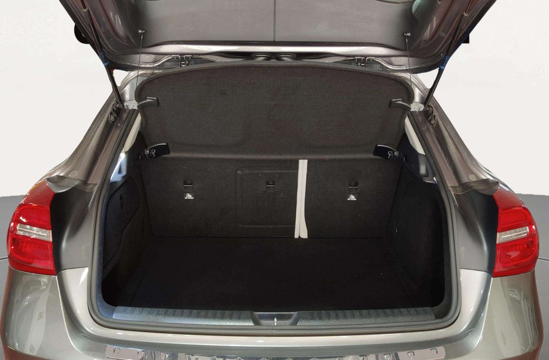 Mercedes-Benz GLA 200 CDI Style - foto 18