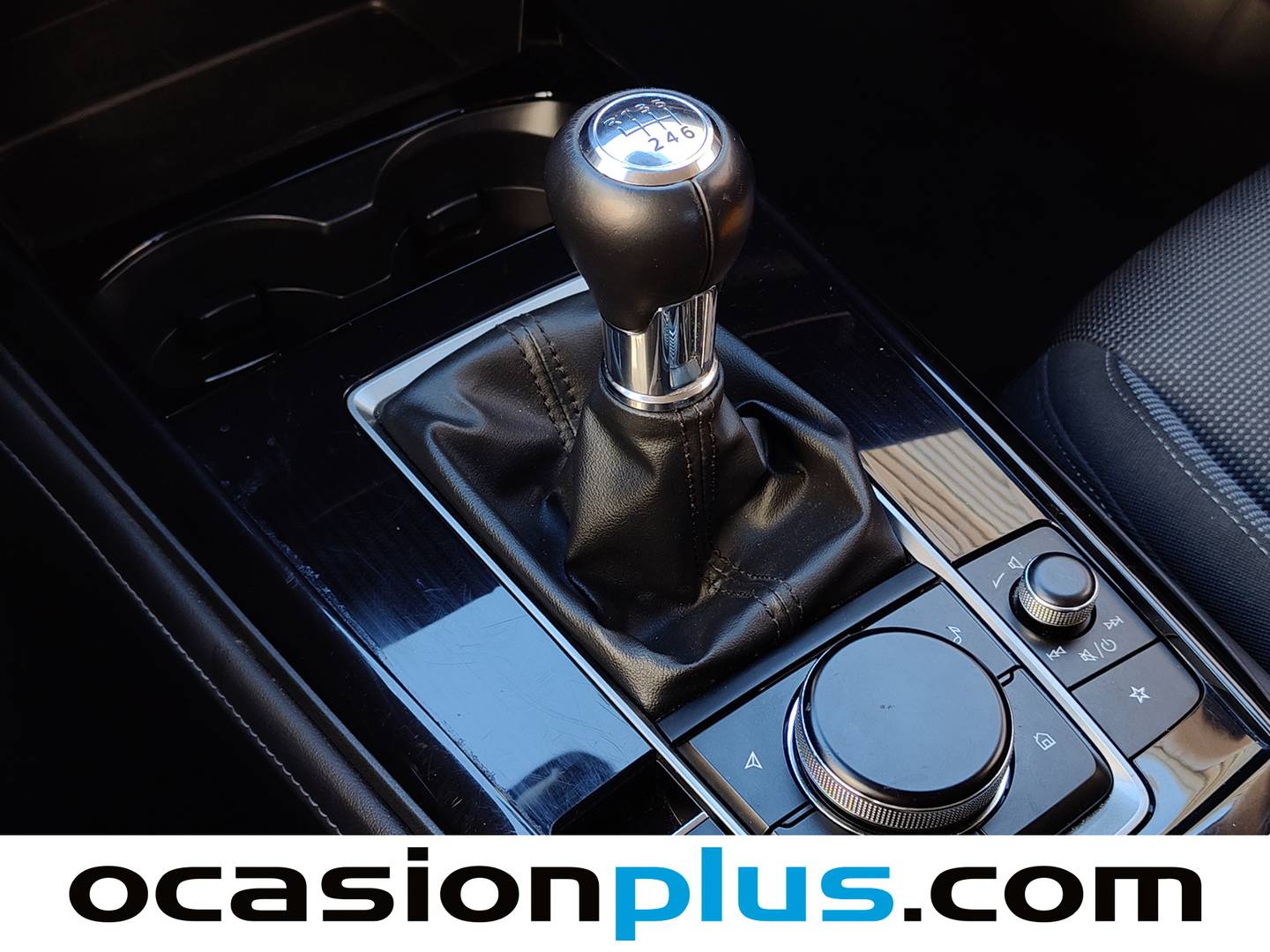 Foto Mazda CX-30 Mazda CX-30 e-SKY G MHEV Prime-line  (140 CV)