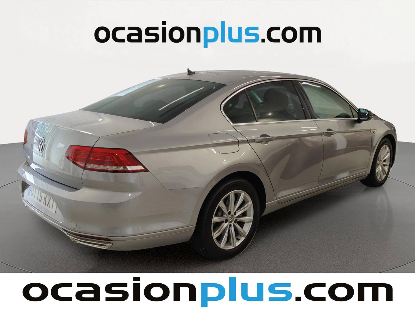 Foto trasera Volkswagen Passat Volkswagen Passat Advance 2.0 TDI (150 CV) DSG derecha