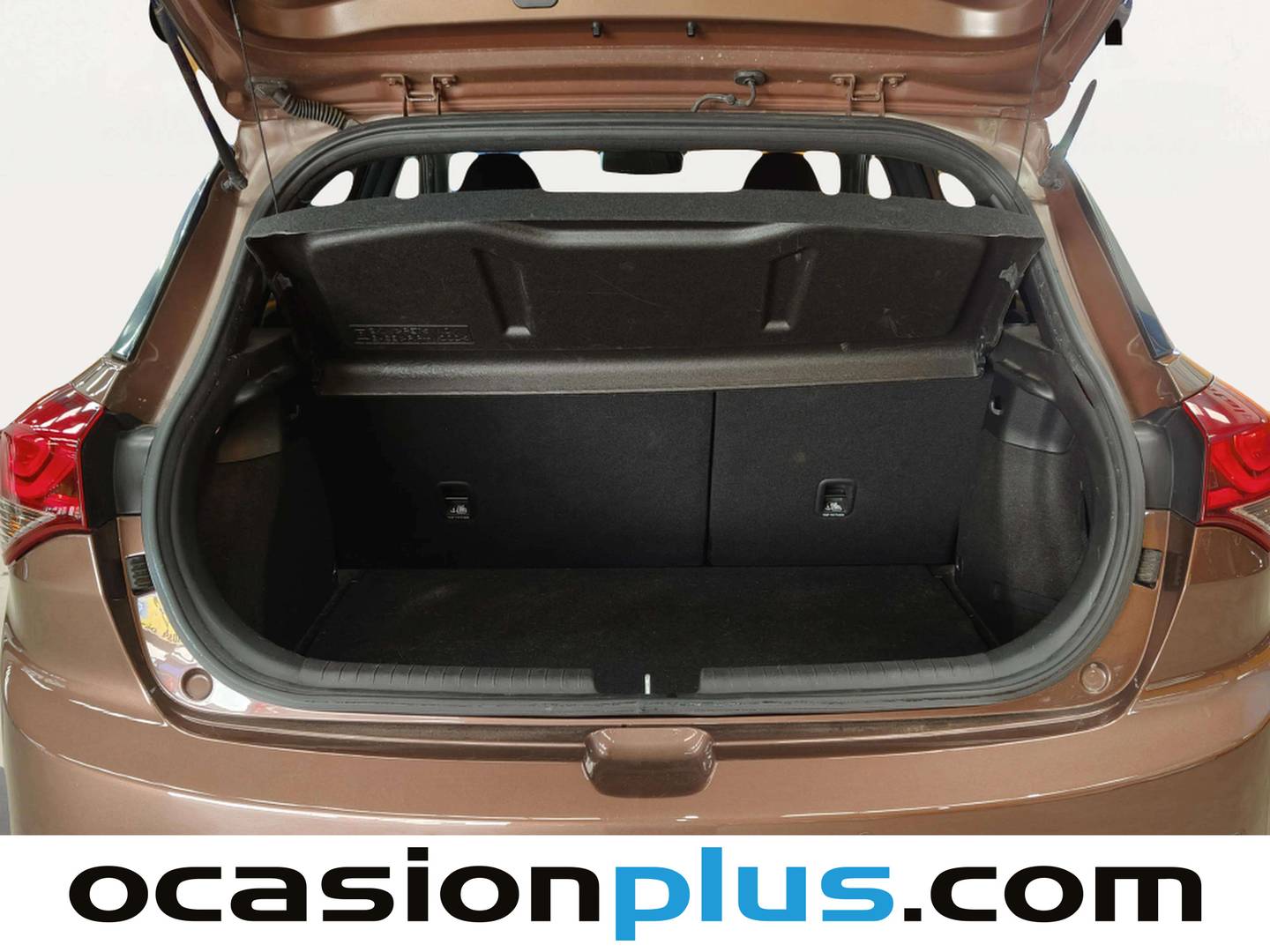 Fotos maletero Hyundai i20 Hyundai i20 1.2 MPI Klass Go! Nav (85 CV)