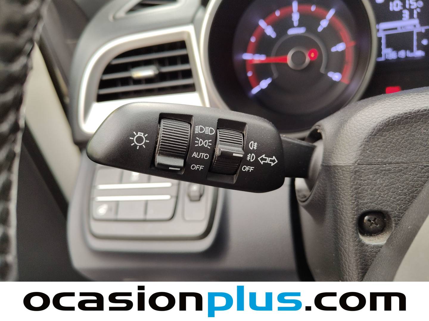 SsangYong Tivoli SsangYong Tivoli D16T Limited 4x2  (115 CV) de segunda mano