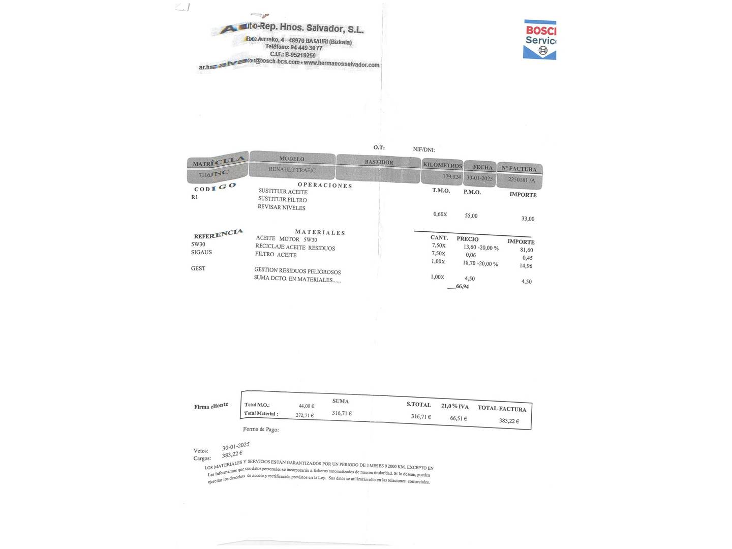 Foto del mantenimiento del Renault Trafic Renault Trafic Passenger Energy dCi (125 CV) Camperizada 4 Plazas