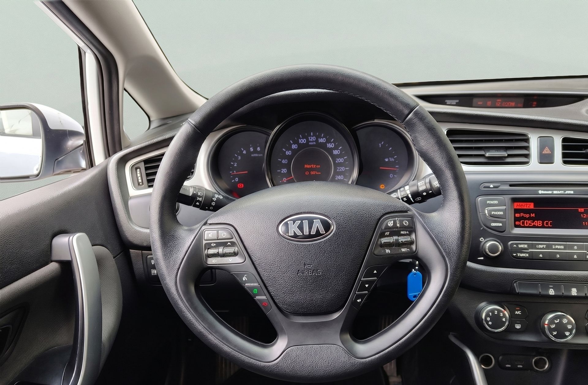 Kia Ceed 1.4 CRDi WGT Concept - foto 20